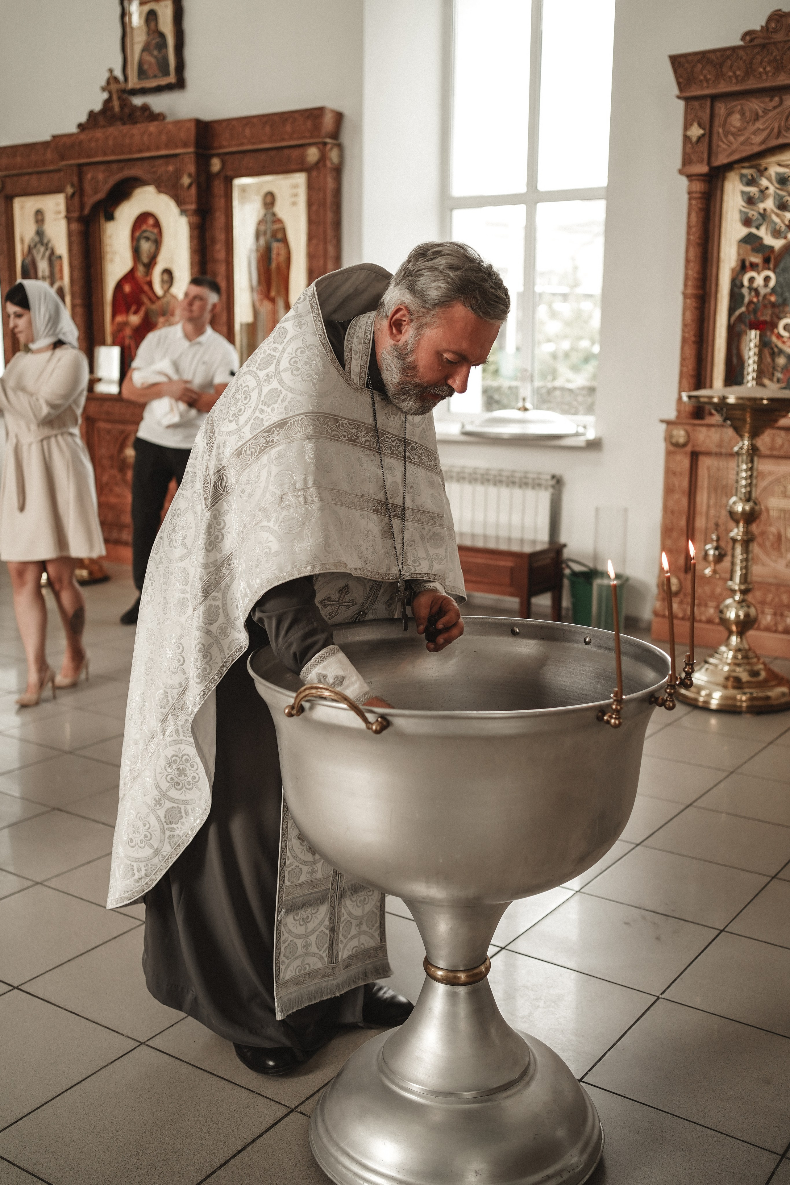 Таинство Крещения в Успенском храме. Свадебный фотограф в Ростове-на-Дону. Таинство Крещения и Венчания, семейные фотосессии. Алёна Чёботова
