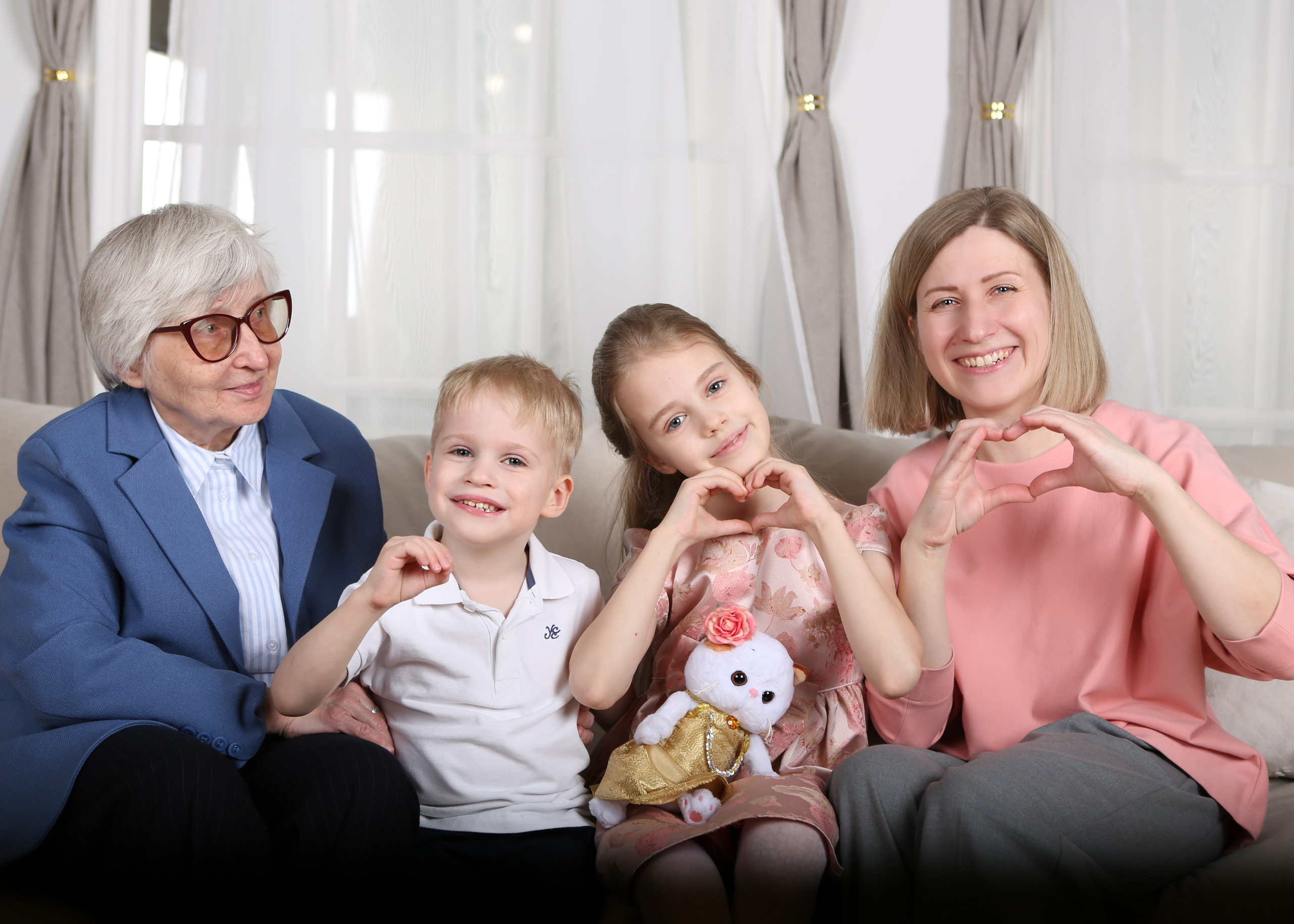 Весенняя. Фотограф в Санкт-Петербурге. Индивидуальная съемка и фотопрогулки