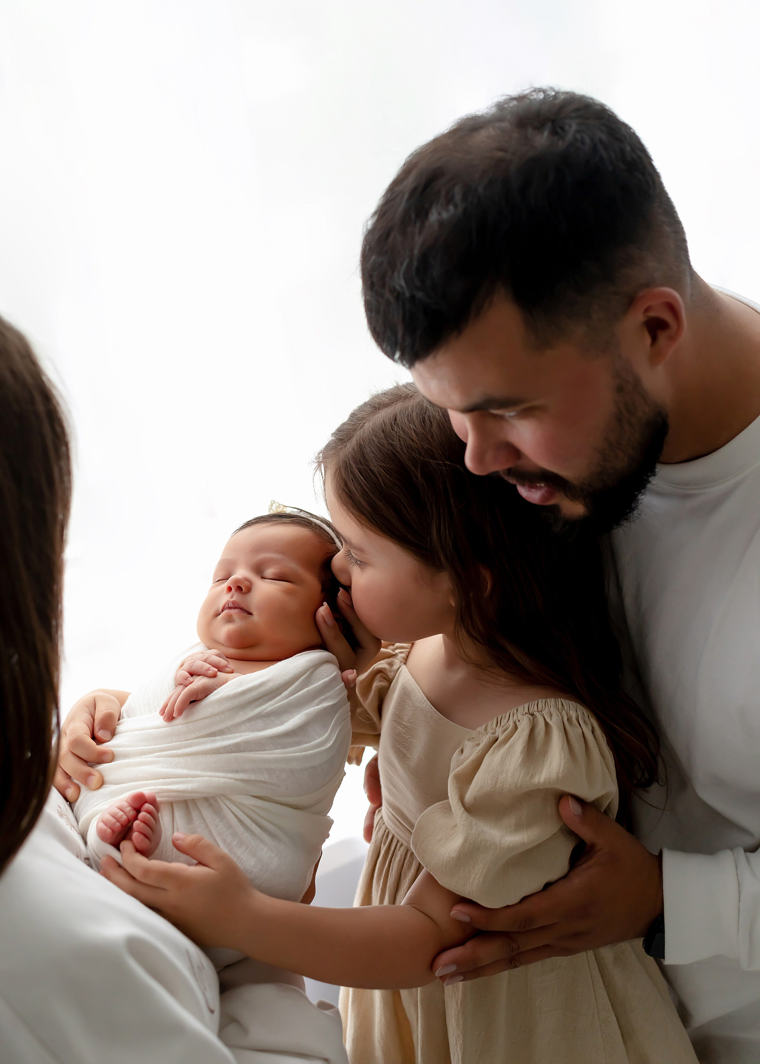 Новорожденные до 28 дней. Фотограф новорожденных в Тюмени