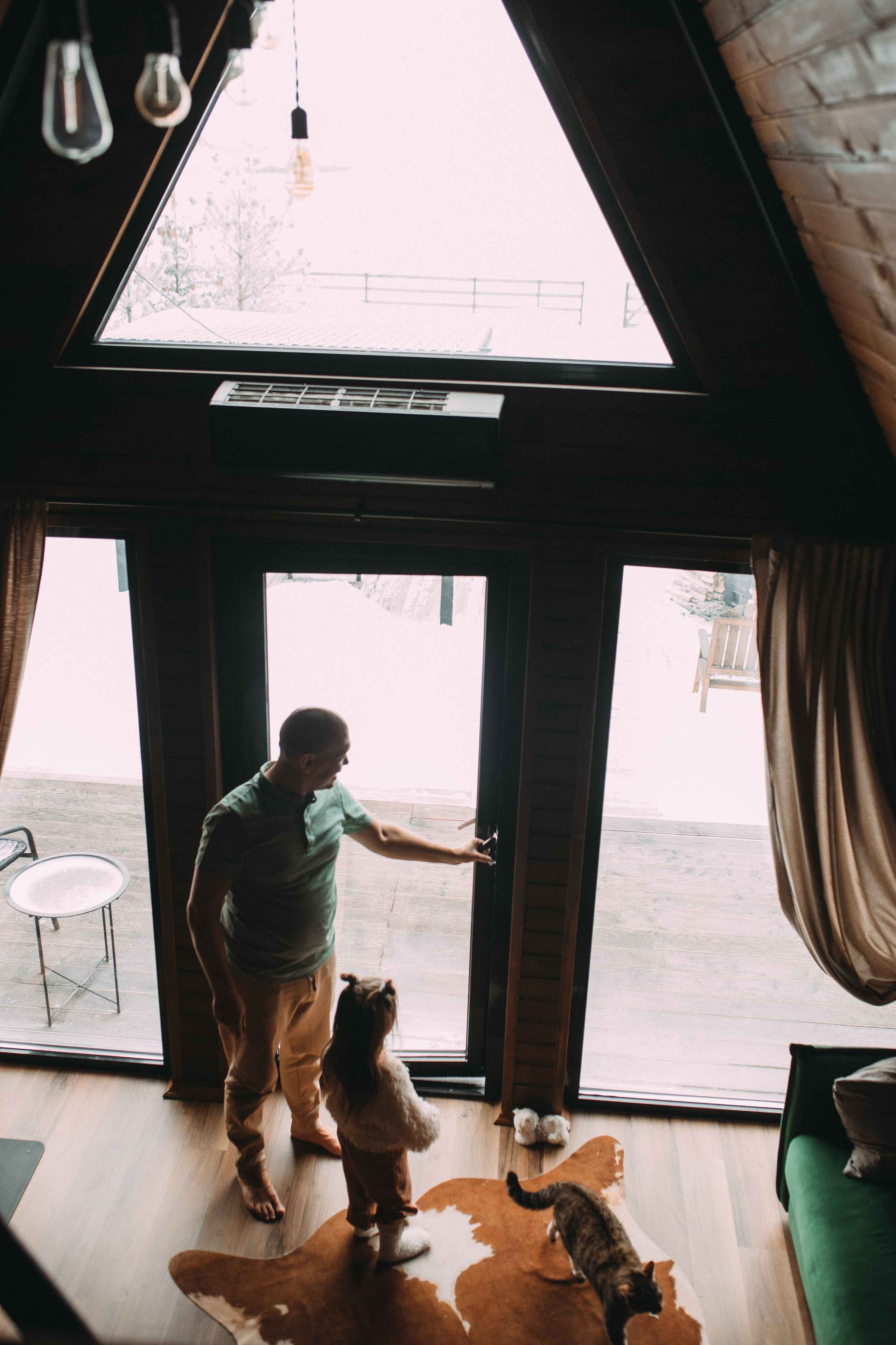 Треугольный домик. Главная