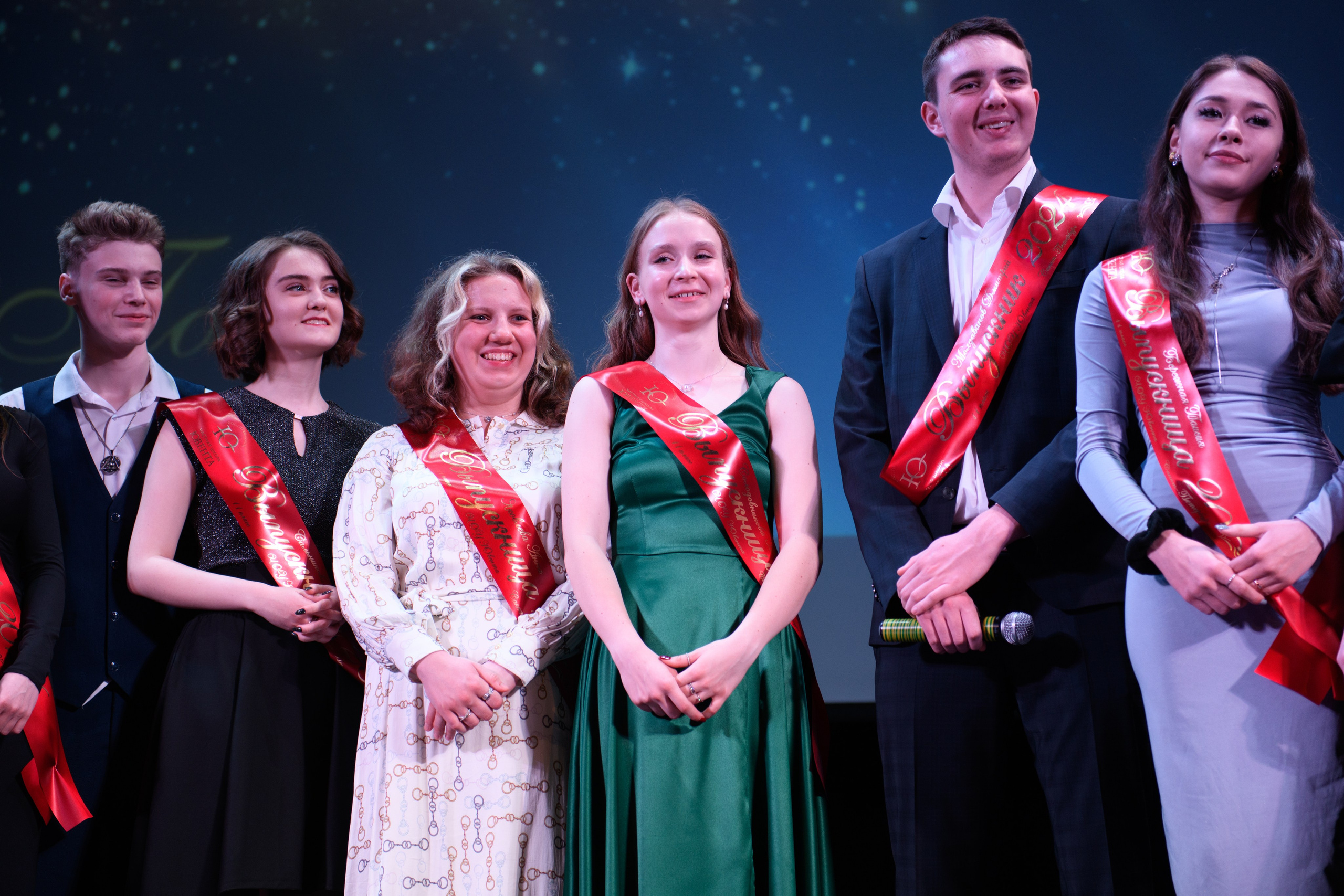 Фотосъёмка торжественного вечера выпускников. Организация и проведение фотосъемок в Санкт-Петербурге. Фотограф Смирягин Илья