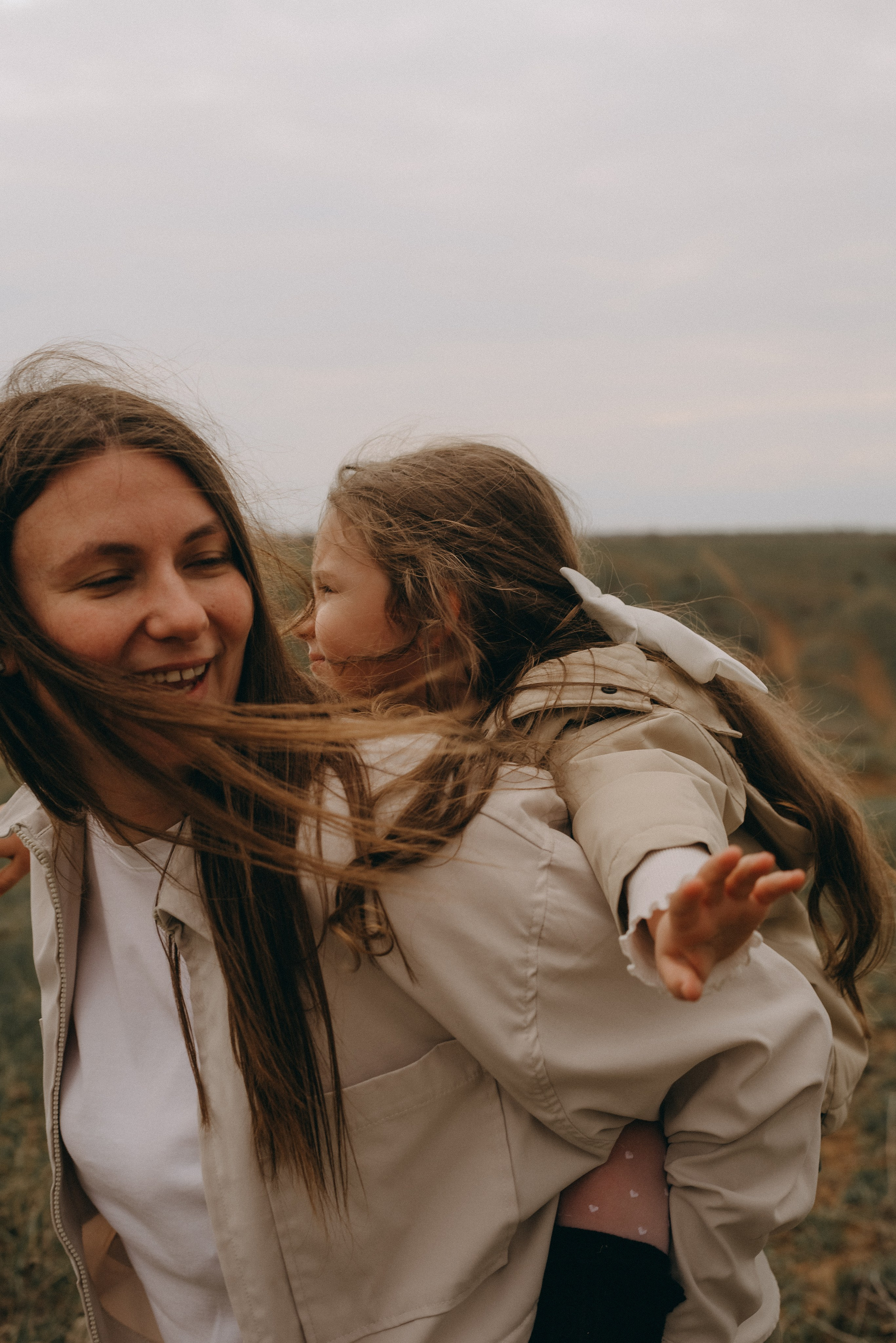 Вика, Кирилл, Николь и Хлоя