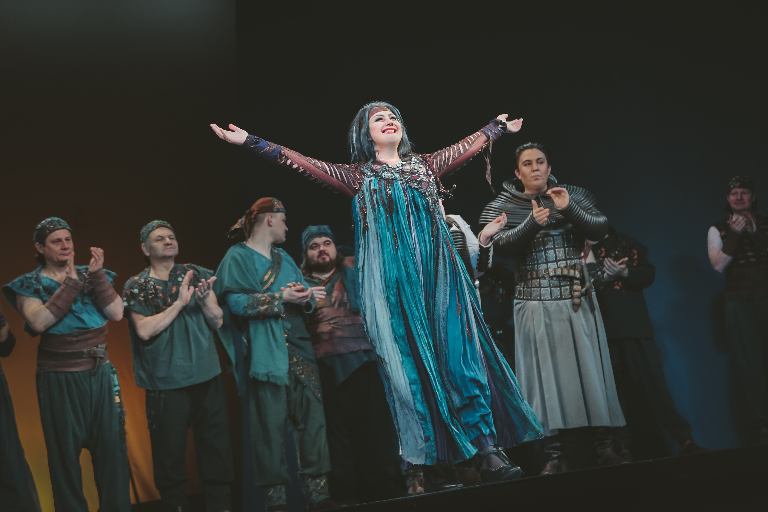 «Трубадур» Верди в Новой опере. Дарья Письменюк / Darya Leitstern — фотограф, музыкант, журналист, путешественник