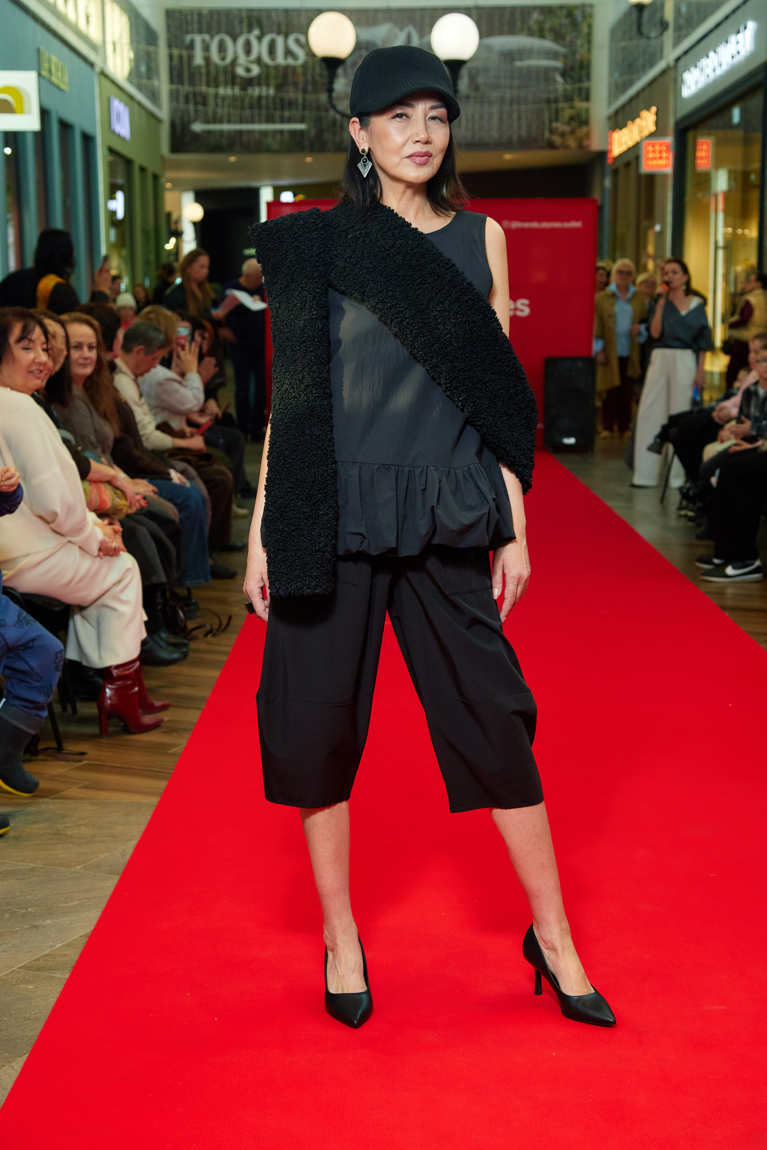 Главная бабушка Екатеринбурга. Фотограф в Екатеринбурге Булат Хамитов