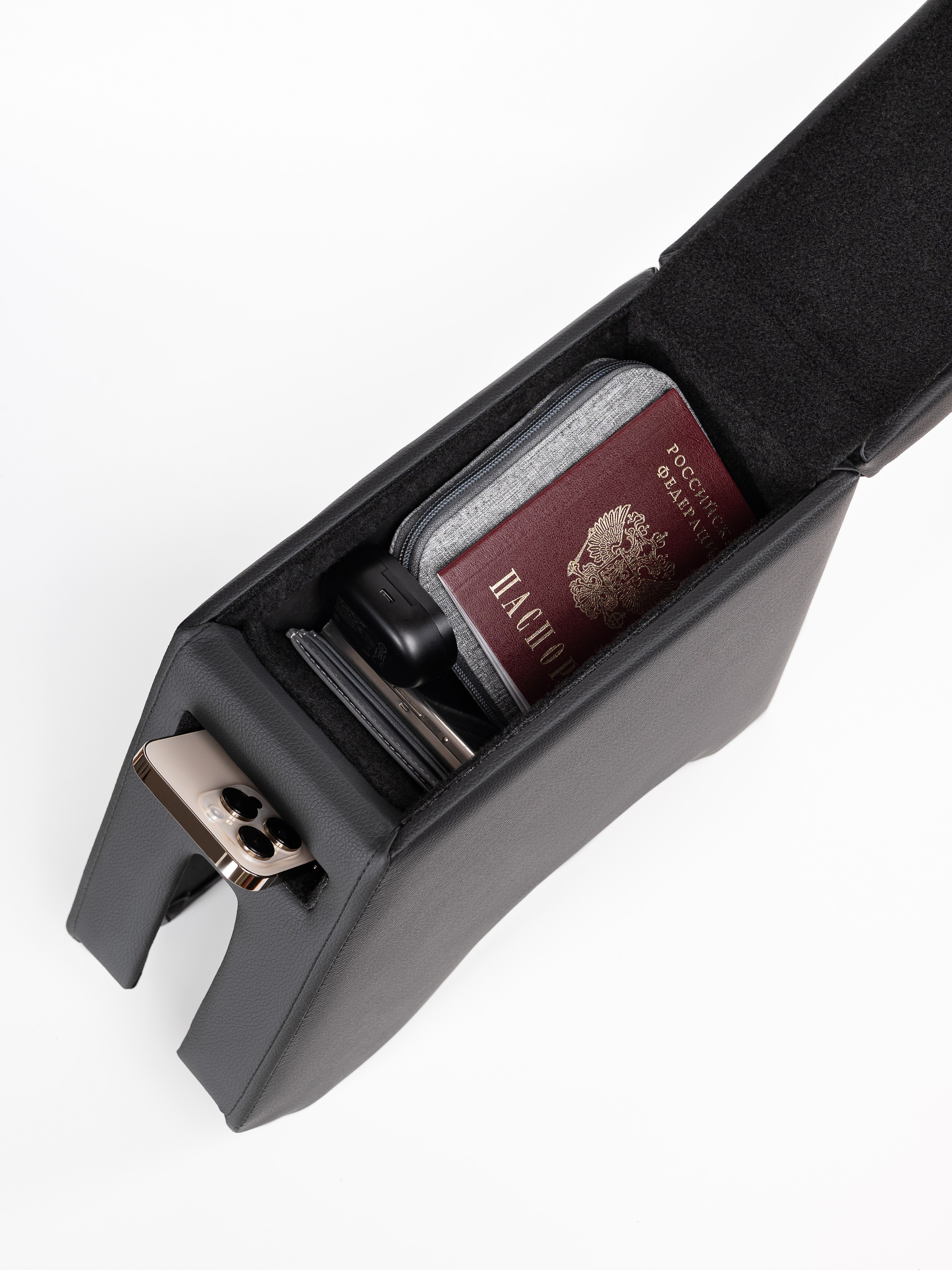 Автоподлокотники предметка стёганые серия 3. Предметный фотограф, фото для маркетплейсов Пятигорск, КМВ