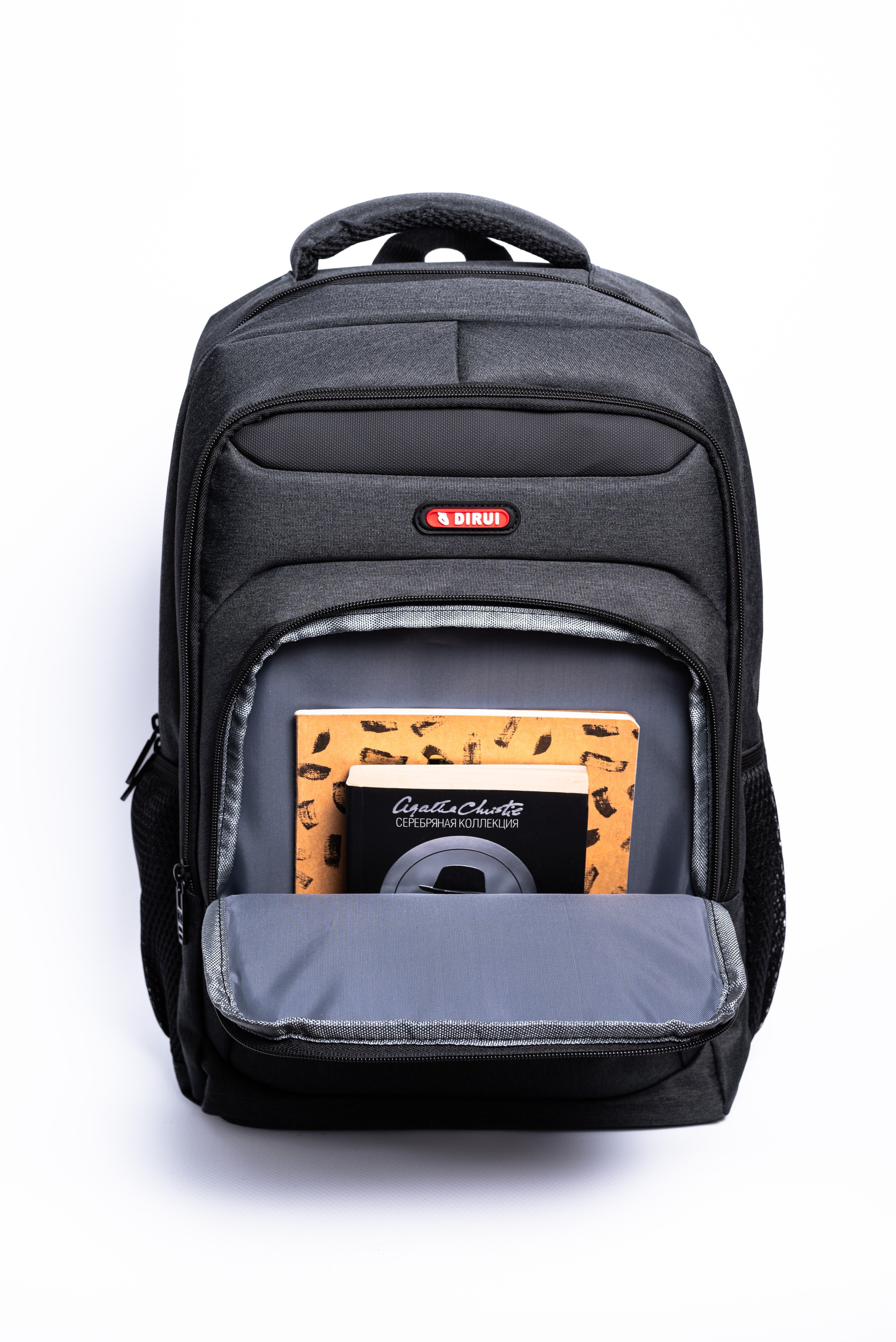 Рюкзаки. Предметный фотограф, фото для маркетплейсов Пятигорск, КМВ