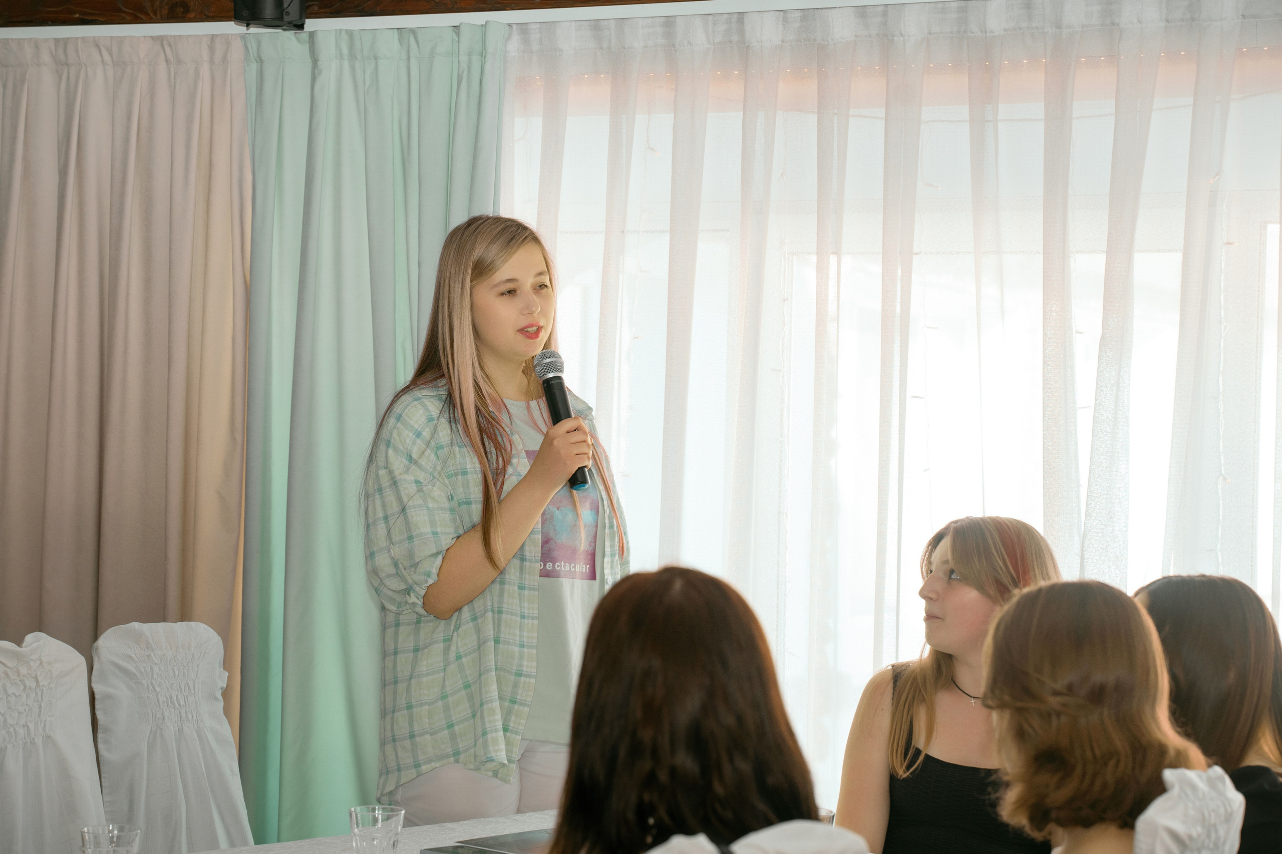 Фотосъемка для выпускников 11 класса. Фотограф Ким Наталья в Красноярске