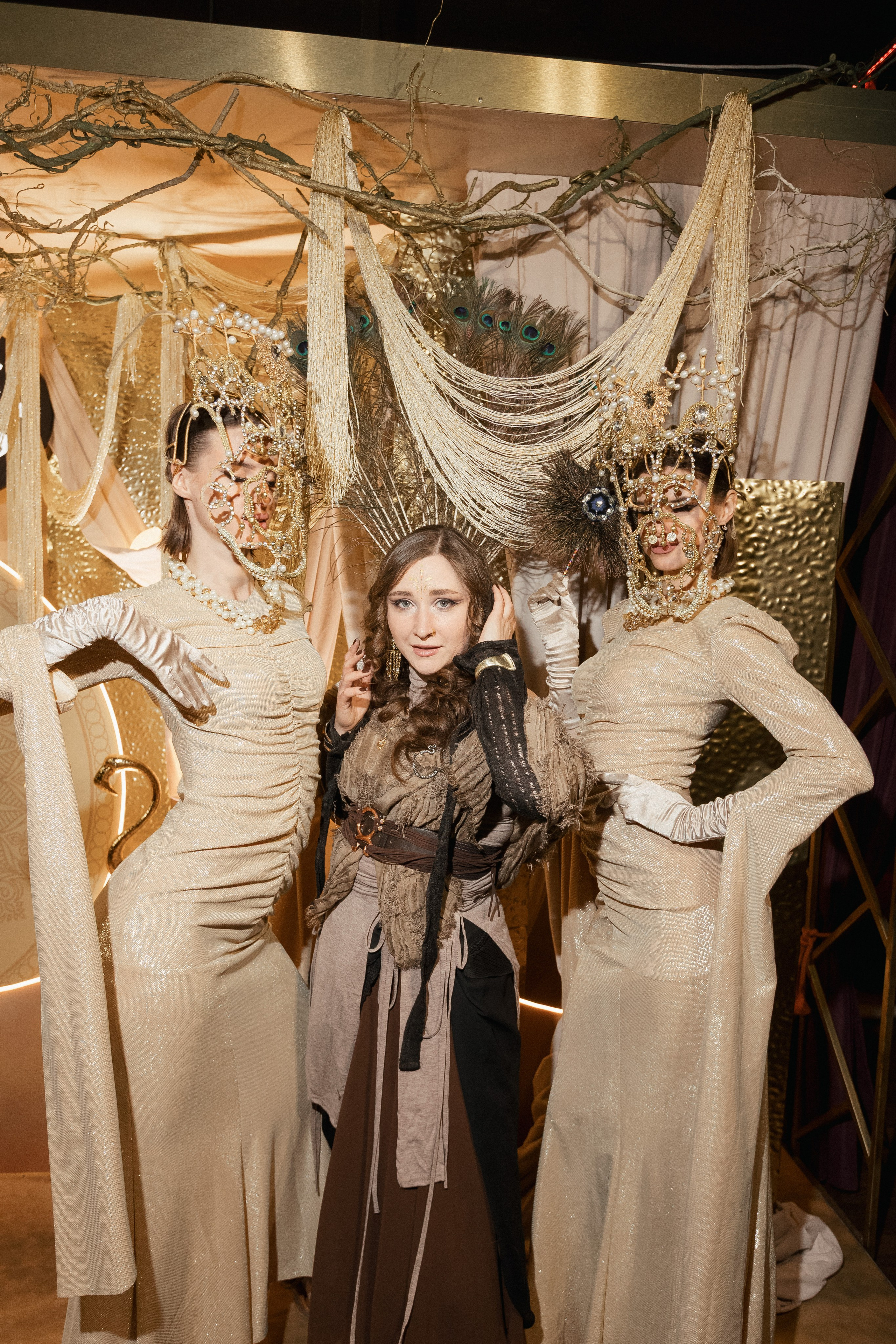 ILLEGAL FRIENDS — MIRAGE [PART I]. СВОИ. ФОТООТЧЕТЫ-СОБЫТИЯ-МЕСТА