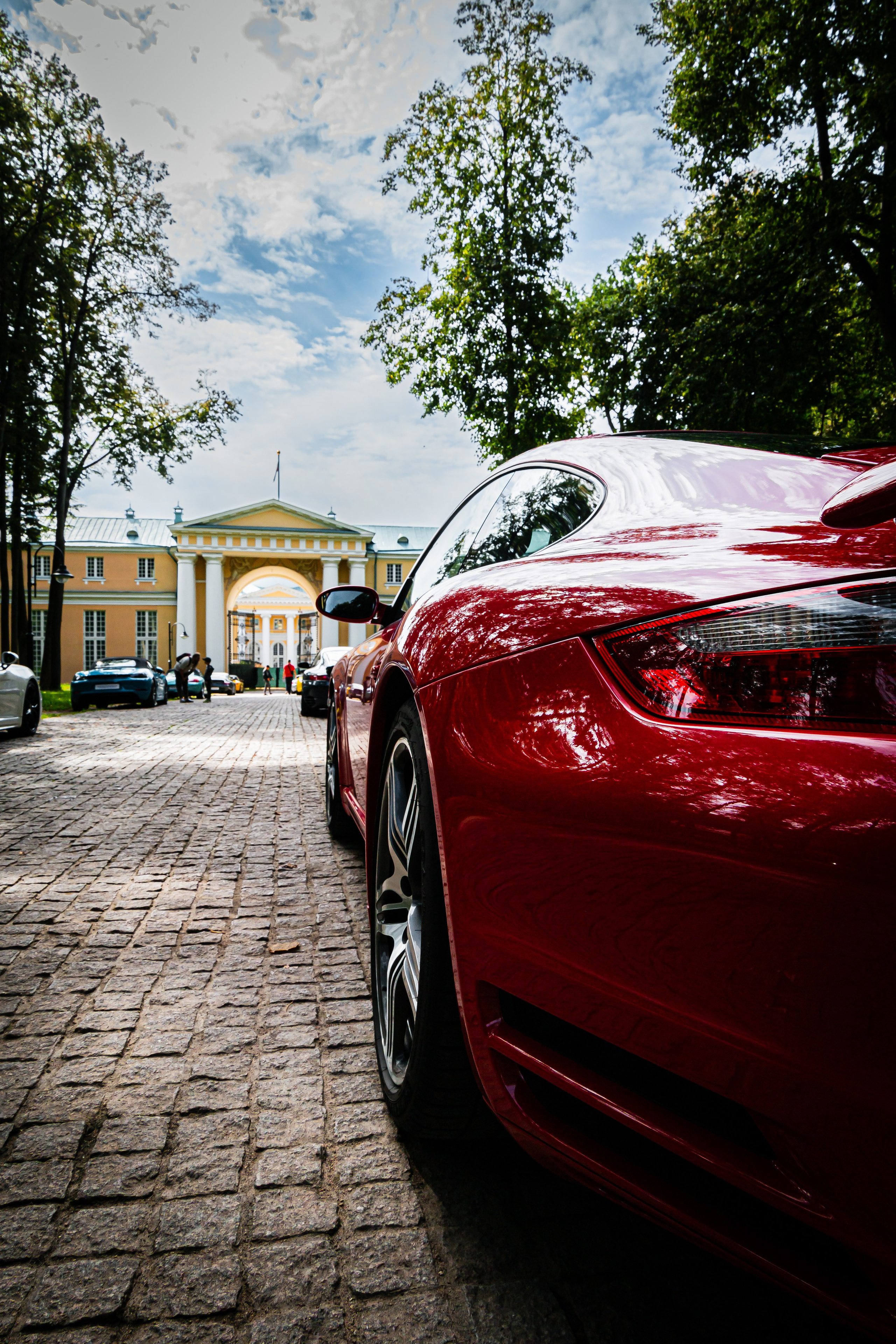 Автовыходные автовыставка фотографии фотограф ретро автомобили музей усадьба Архангельское подмосковье porshe 