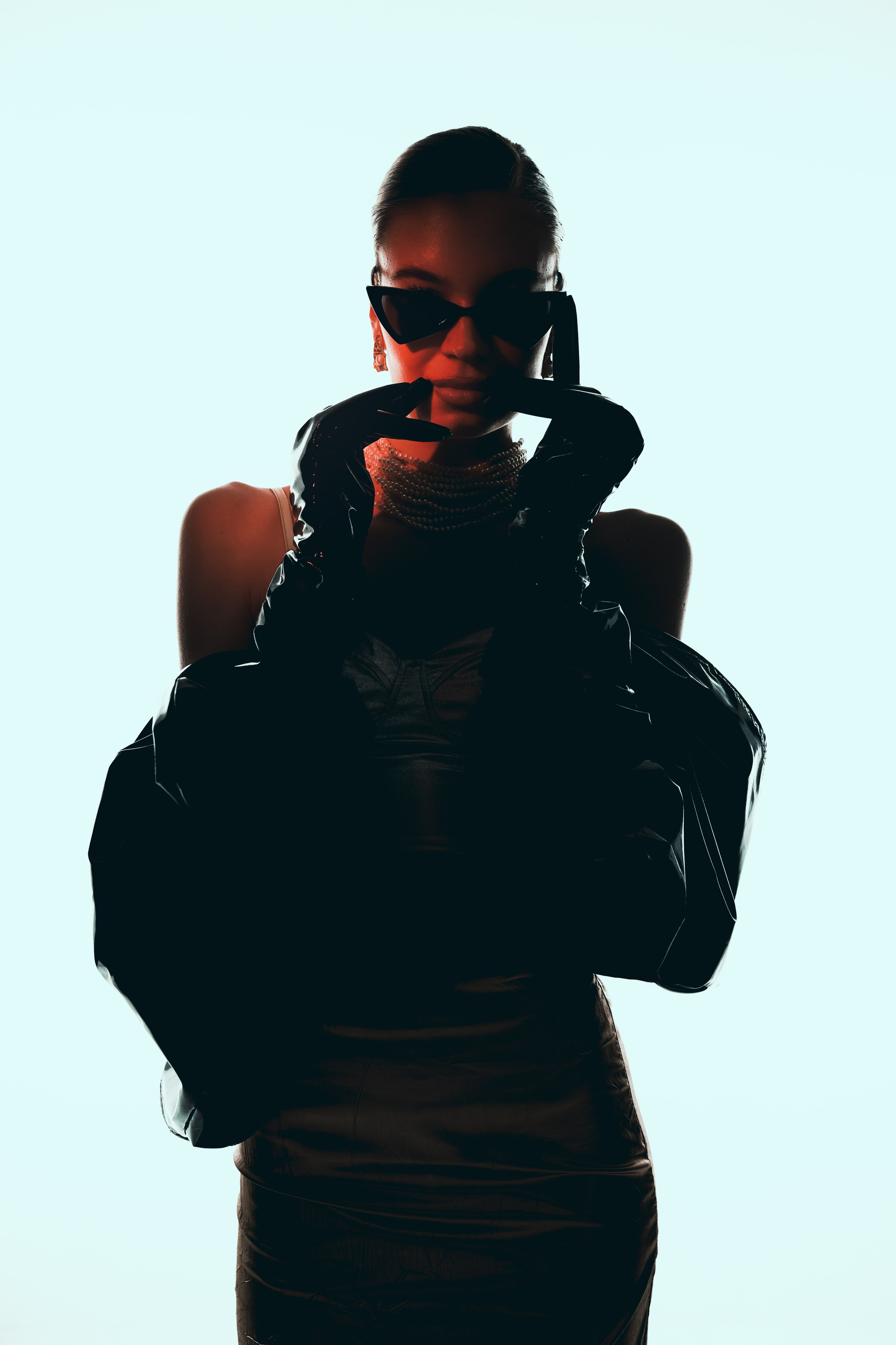 Съёмка с жестким светом. Портретный фотограф в Санкт-Петербурге Дария Сыч