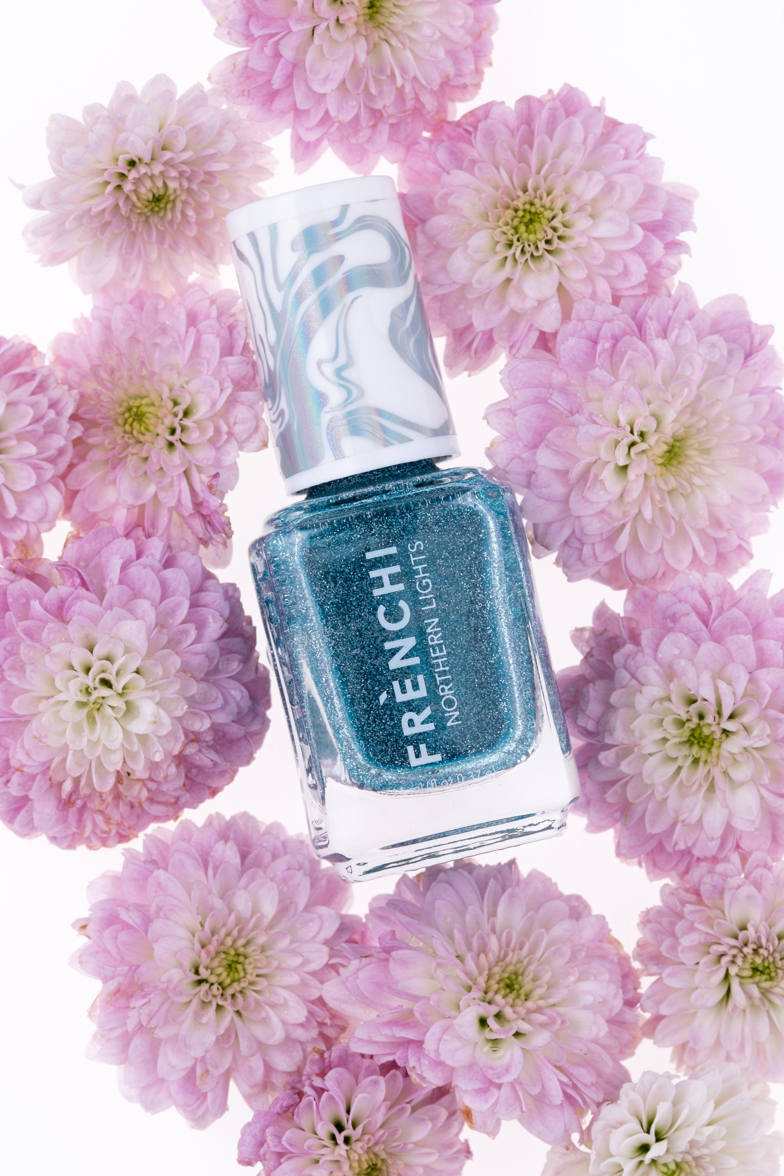 Рекламная съемка лаков Frenchi. Предметный и интерьерный фотограф Василий Блинов