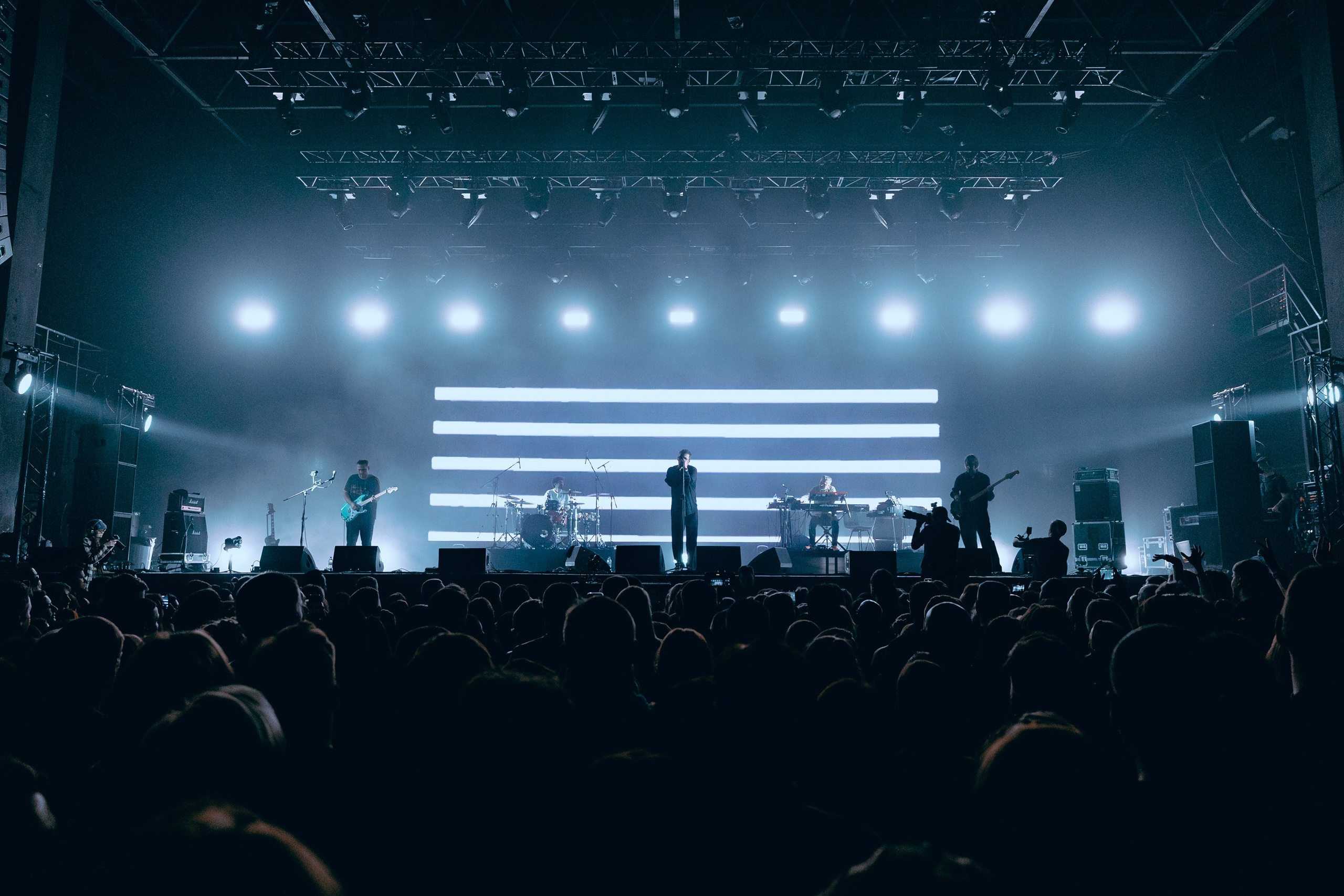 Танцы Минус. Магия музыки в кадре: Концертная Фотография