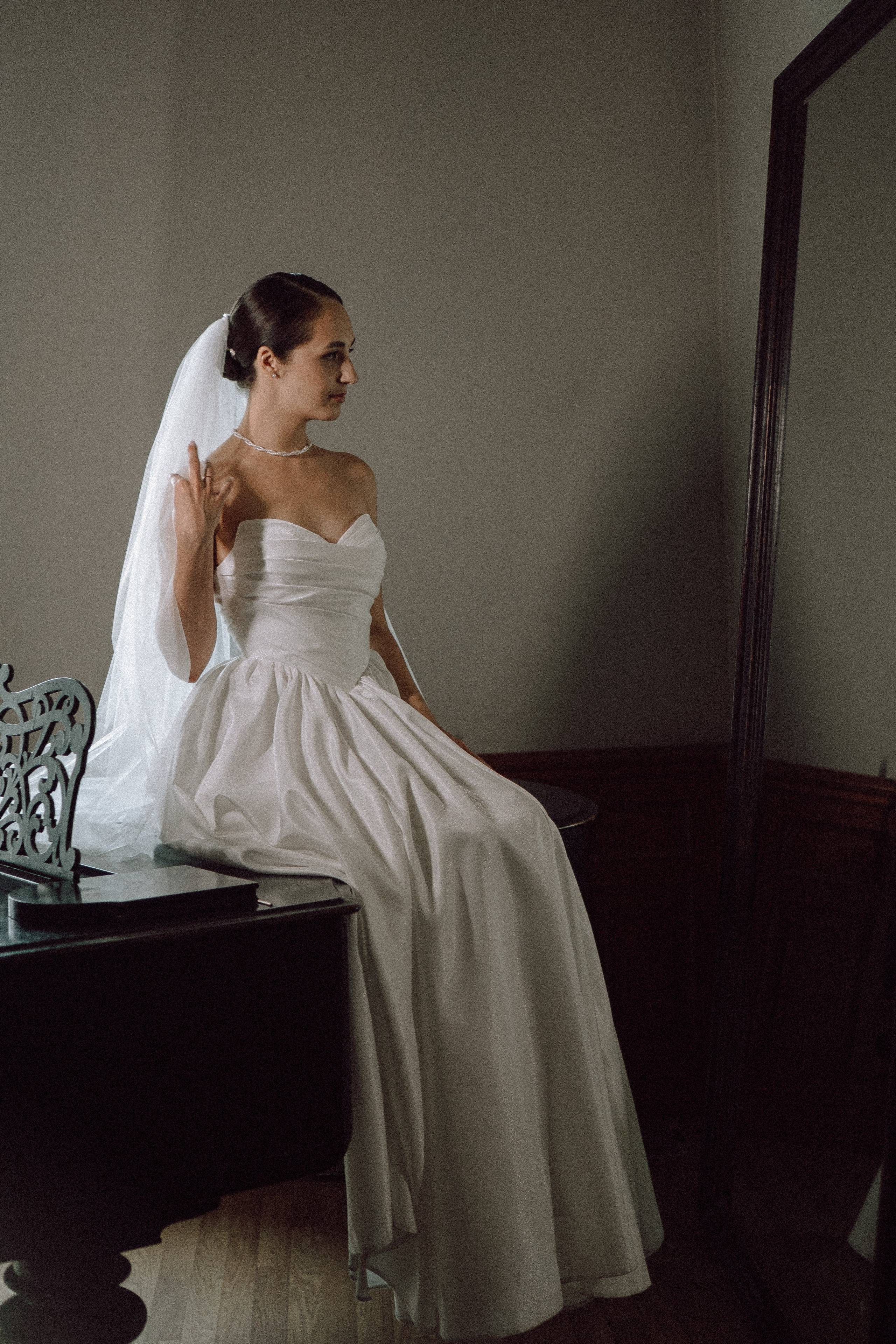 СВАДЕБНАЯ ПРОГУЛКА В САНТК-ПЕТЕРБУРГЕ (ИСАКИЕВСКИЙ СОБОР, ЗИМНЯЯ КАНАВКА, ЭРМИТАЖ И БОЛЬШАЯ МОРСКАЯ УЛИЦА). Профессиональный фотограф, Санкт-Петербург — Виктория Богомолова