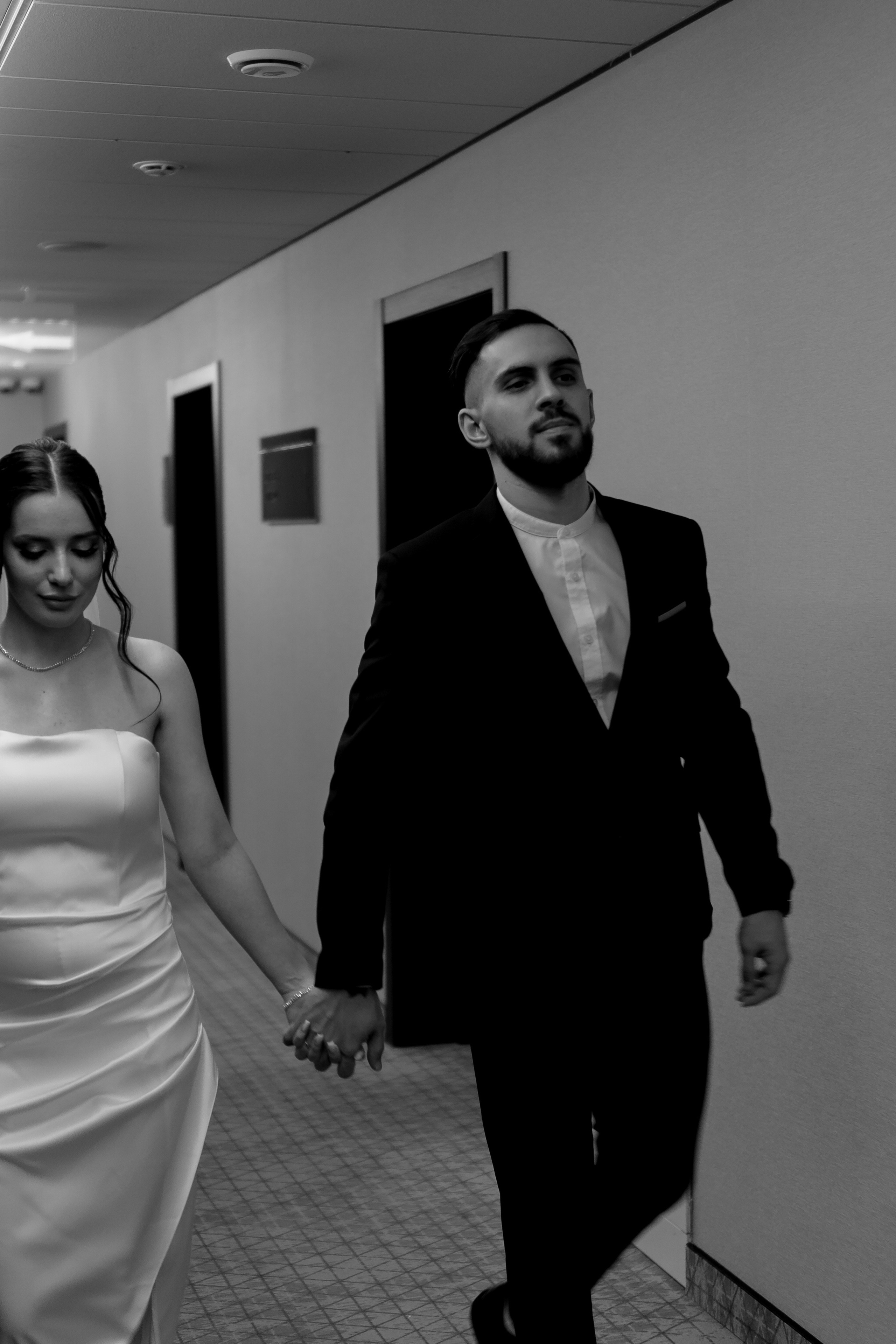 СВАДЕБНАЯ СЬЕМКА СБОРОВ ЖЕНИХА И НЕВЕСТЫ В ОТЕЛЕ И ТАКЖЕ ФОТОСЕССИИЯ В ОТЕЛЕЕ МЕГАПОЛИС БРЯНСК. Профессиональный фотограф, Санкт-Петербург — Виктория Богомолова