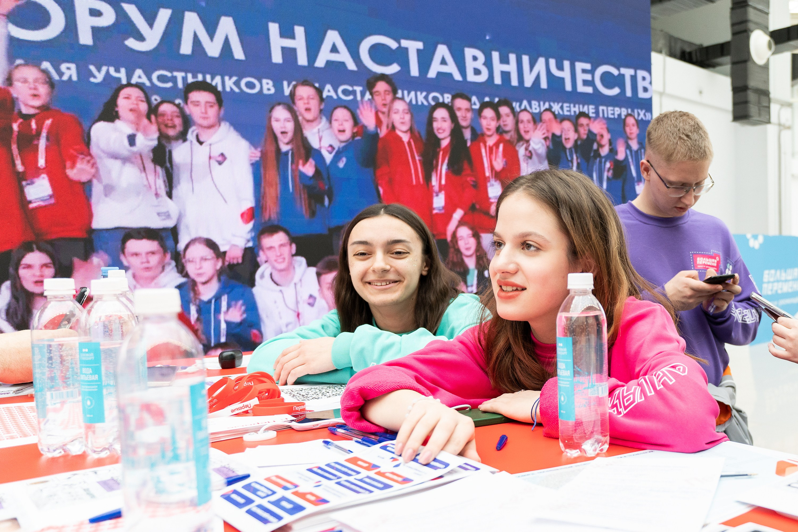 Репортажный фотограф в Сочи — профессиональная съёмка событий и мероприятий. Профессиональная фотосъемка в Сочи: репортаж, предметная, ювелирная фотосъемка, недвижимость, фуд-фотография. Фотограф Александр Афанасьев