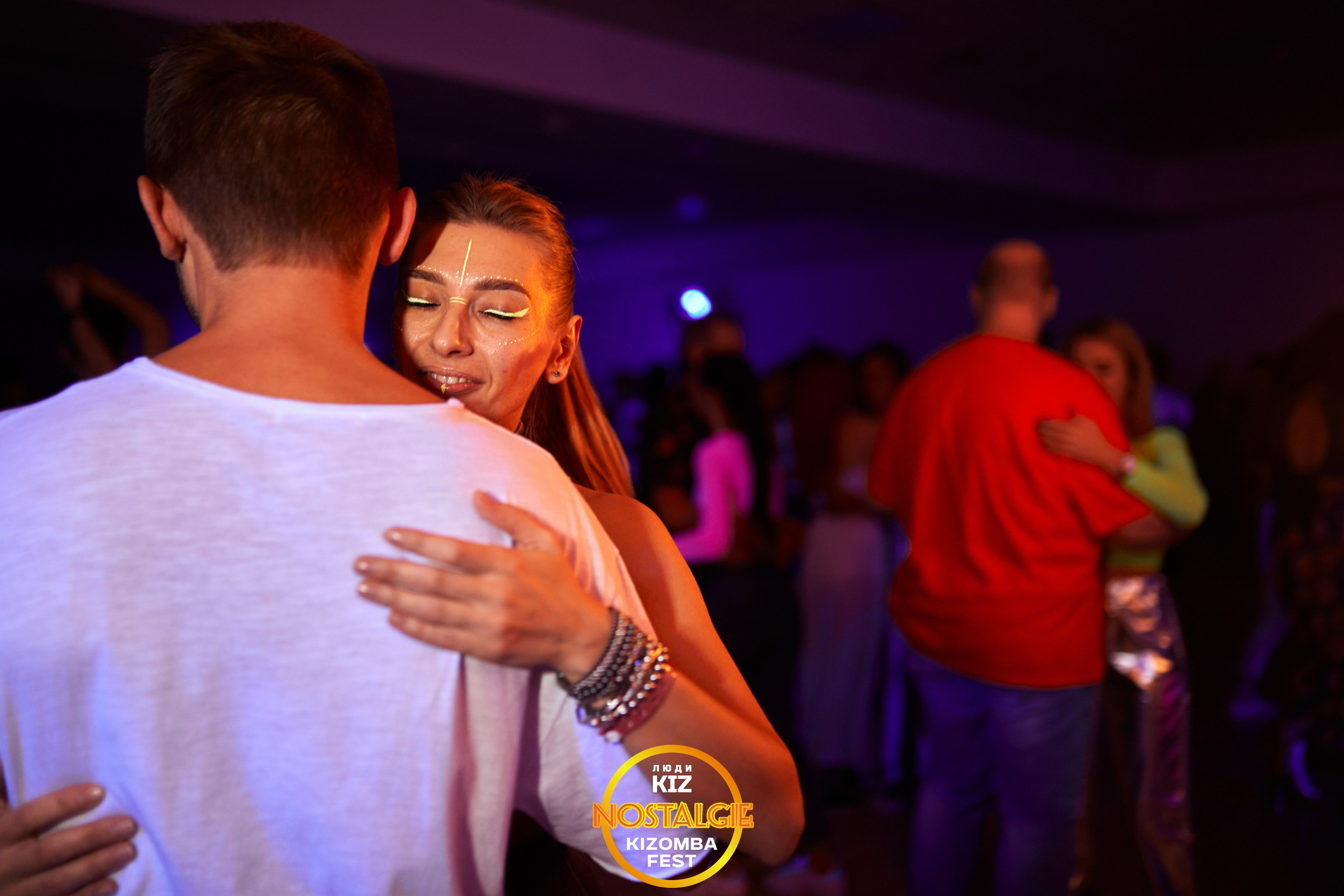 Neon party. Свадебный фотограф