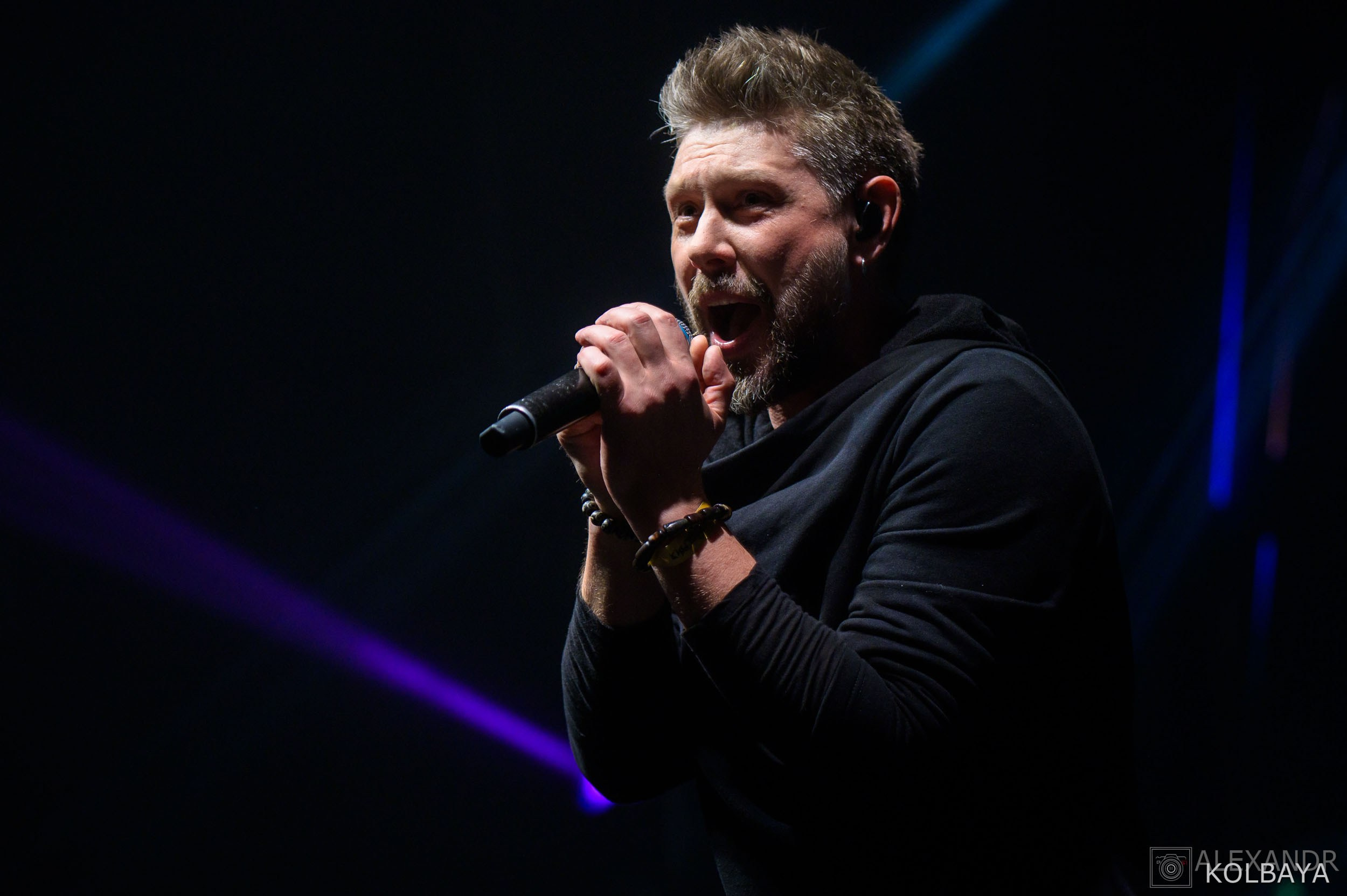 Эпидемии 29 лет — концерт в день рождения. Концертный и театральный репортажный фотограф в Москве Александр Колбая