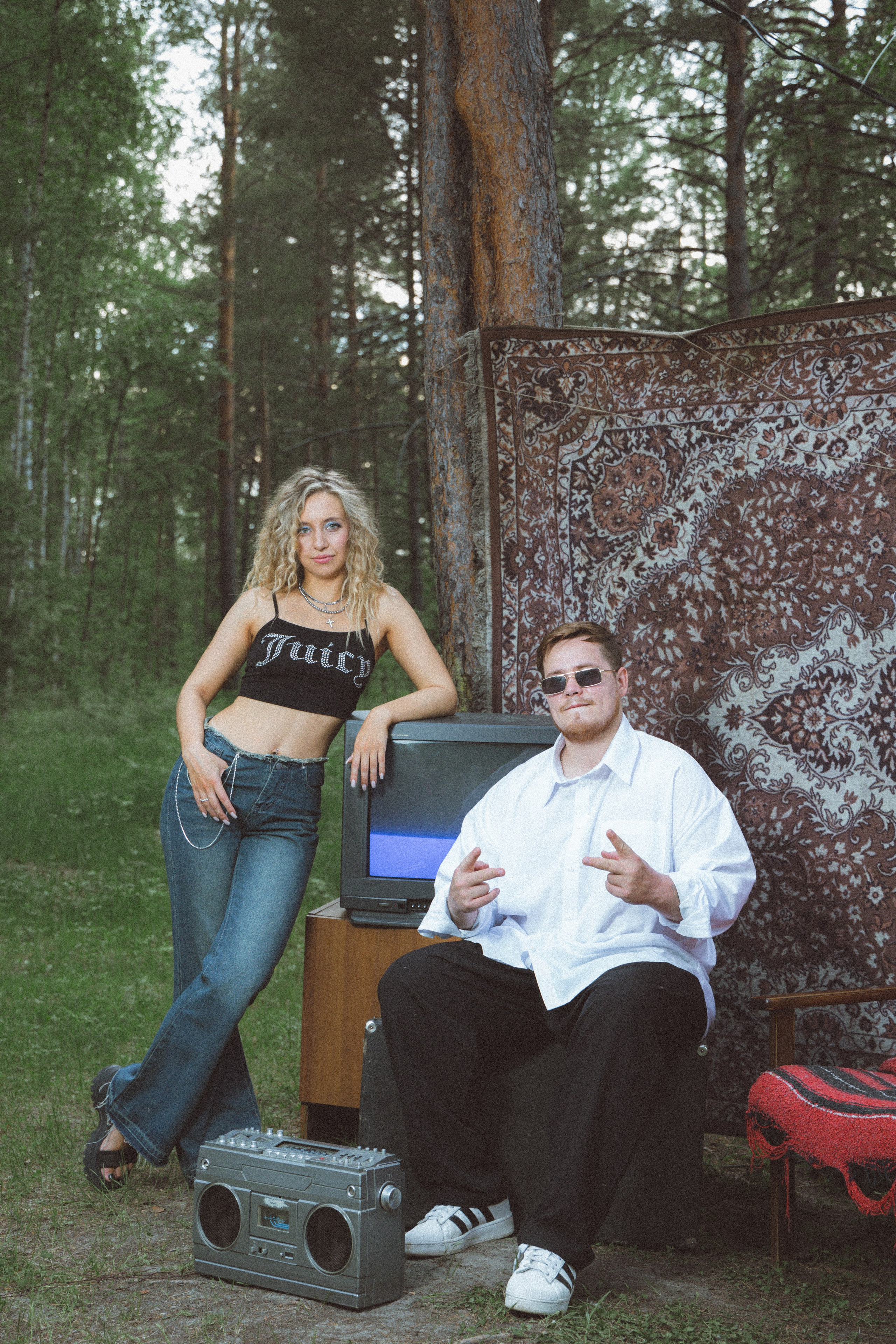 EVENT (vibe — вечеринка в стиле 90-х). Photographer — Regina Sal’manova. Uray