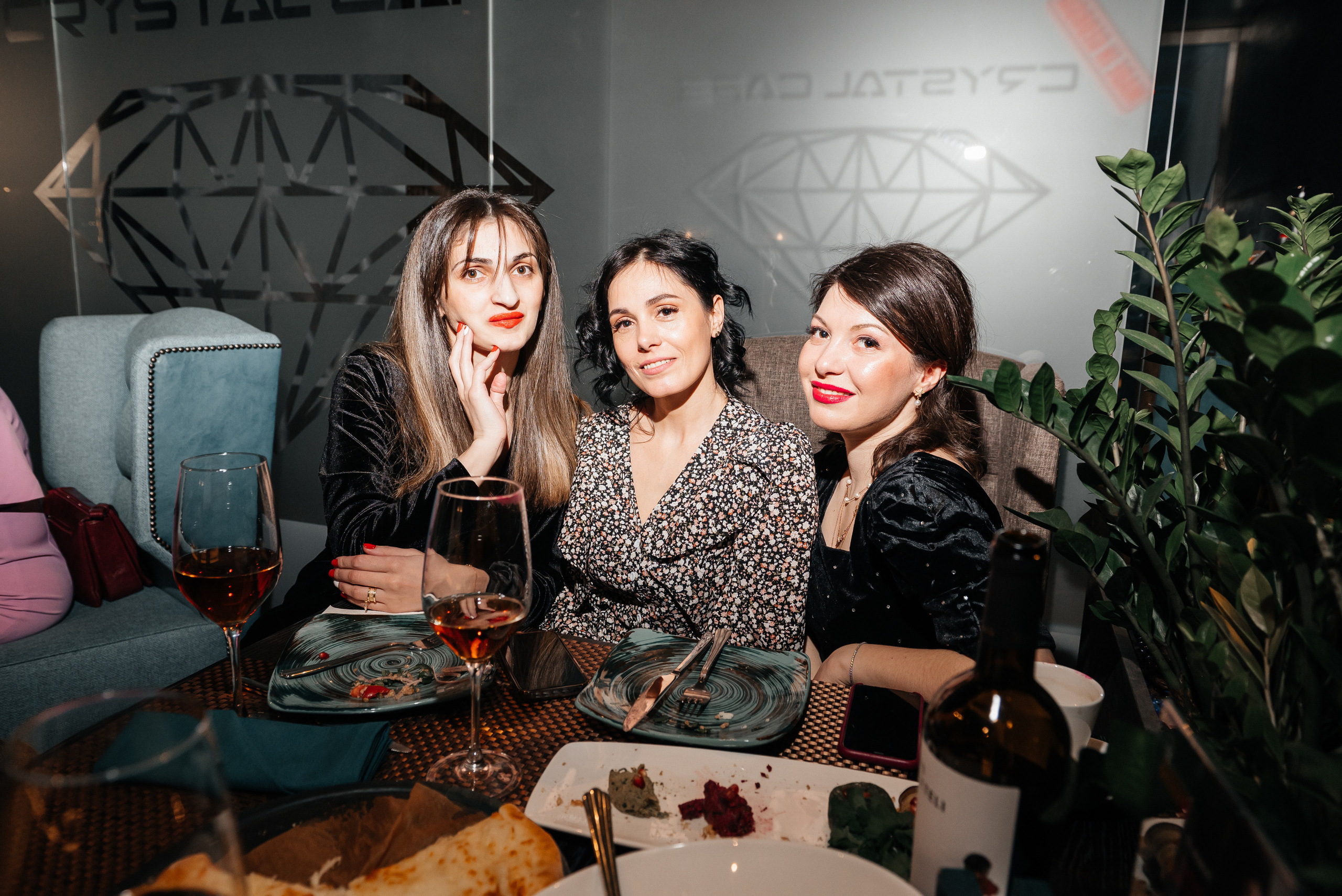 Грузинский ресторан. Контент-фотограф Москва репортажный фотограф Настя Профото