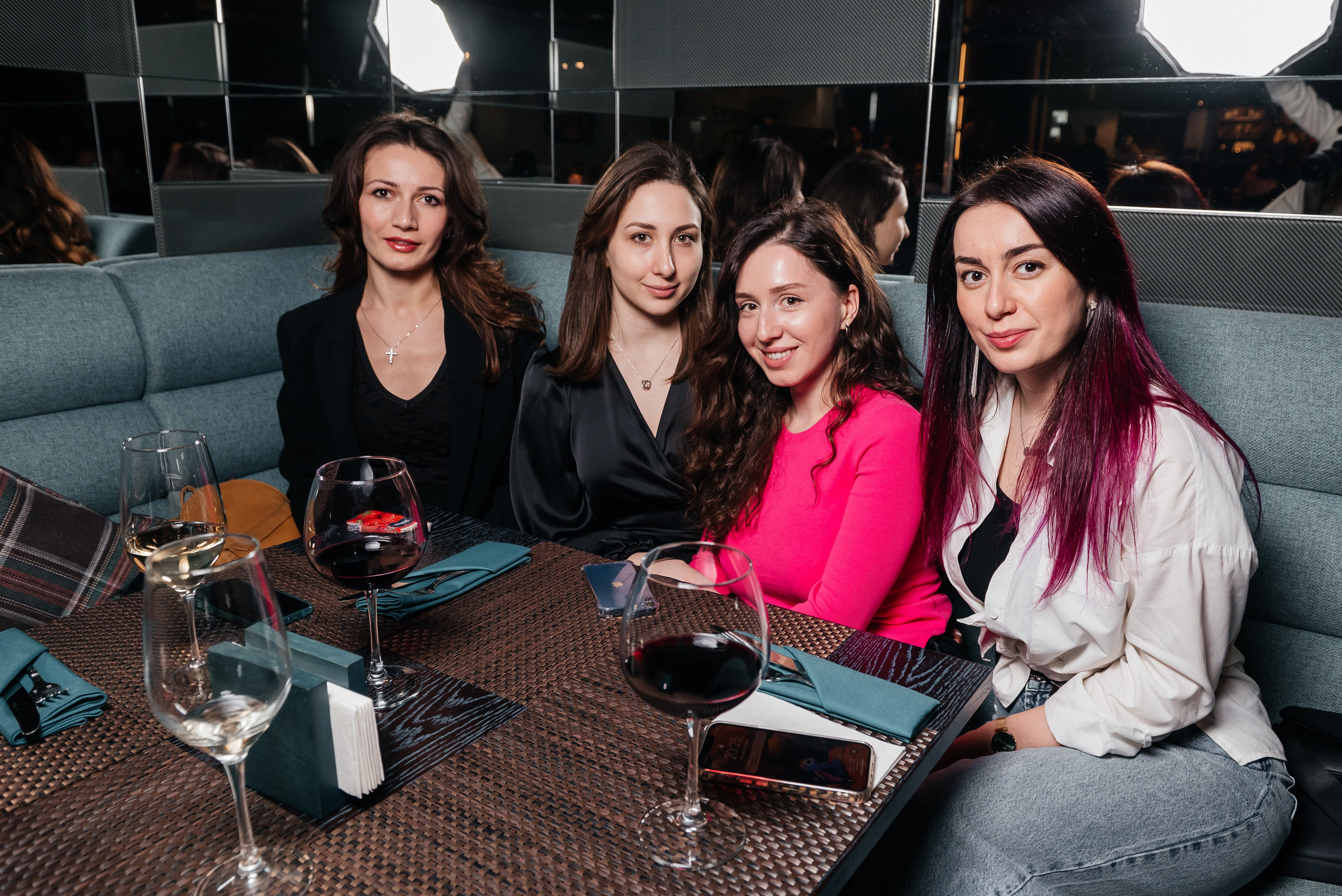 Грузинский ресторан. Контент-фотограф Москва репортажный фотограф Настя Профото