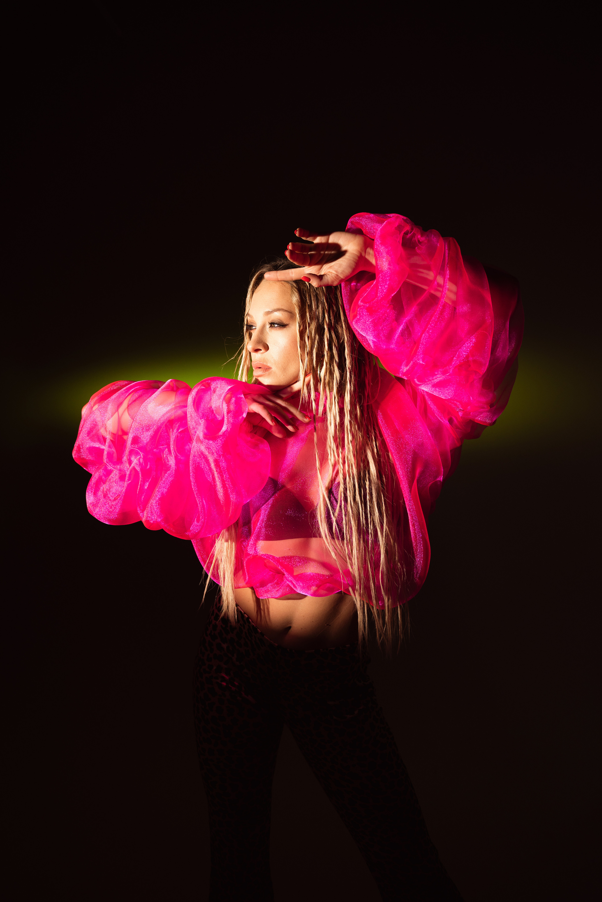 Алёна танцы на ТНТ (@alena____fox). Фотограф Москва Настя Профотовна. Репортажные, свадебные и контент фотосессии