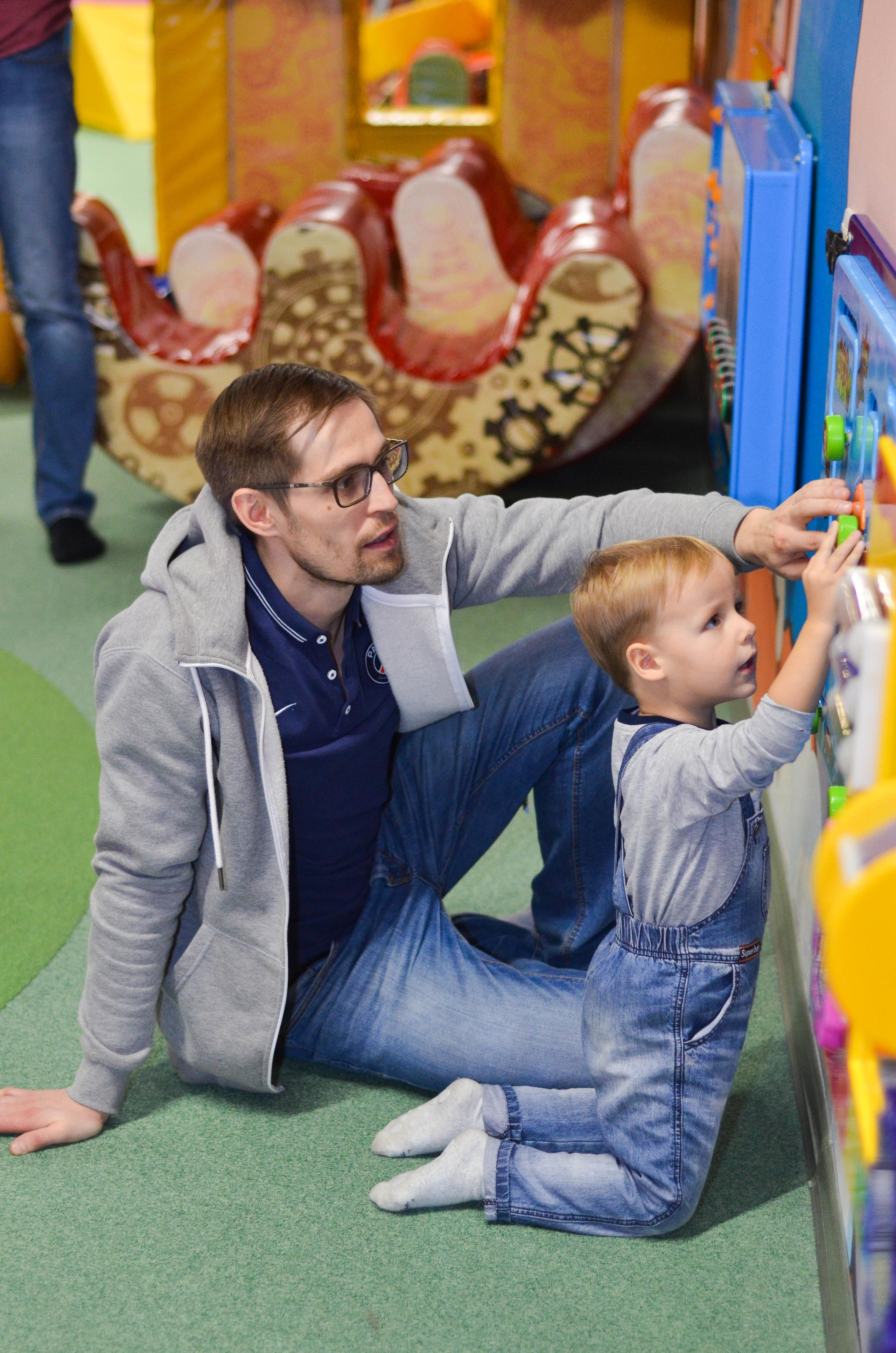«Замания» детский парк развлечений. Контент-фотограф Москва репортажный фотограф Настя Профото