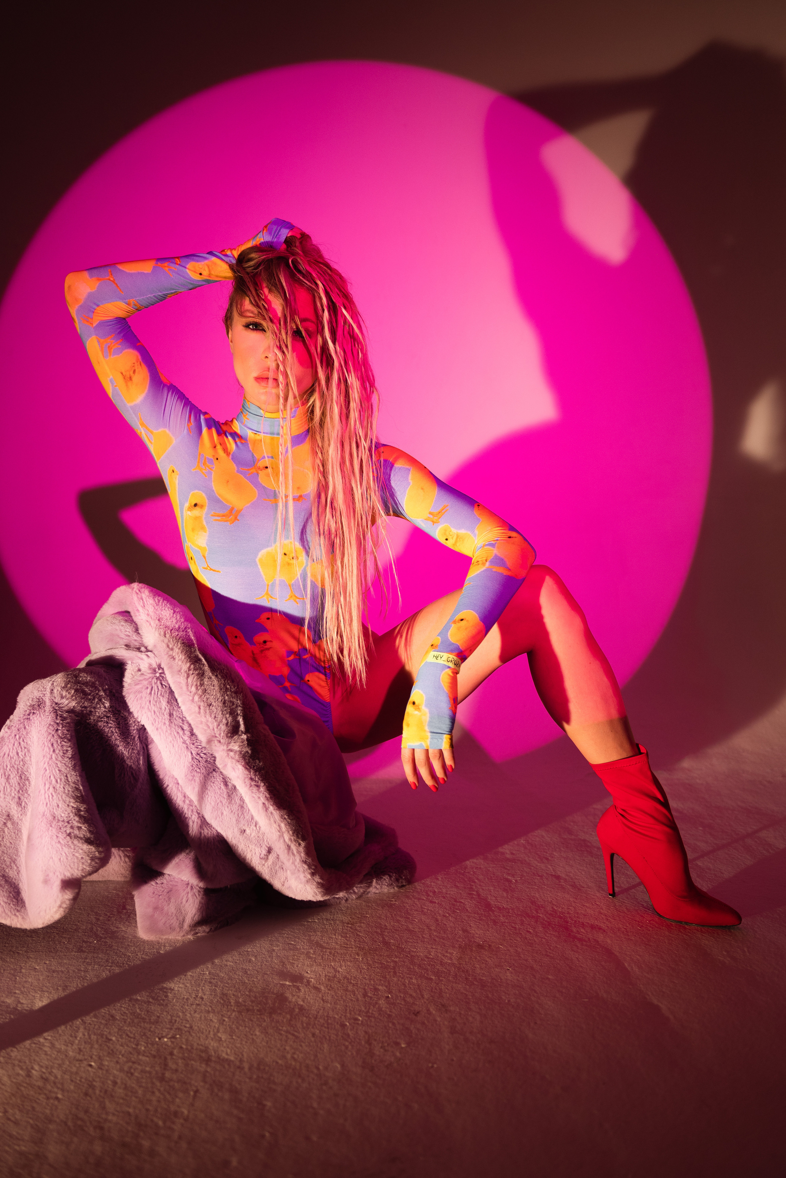 Алёна танцы на ТНТ (@alena____fox). Фотограф Москва Настя Профотовна. Репортажные, свадебные и контент фотосессии