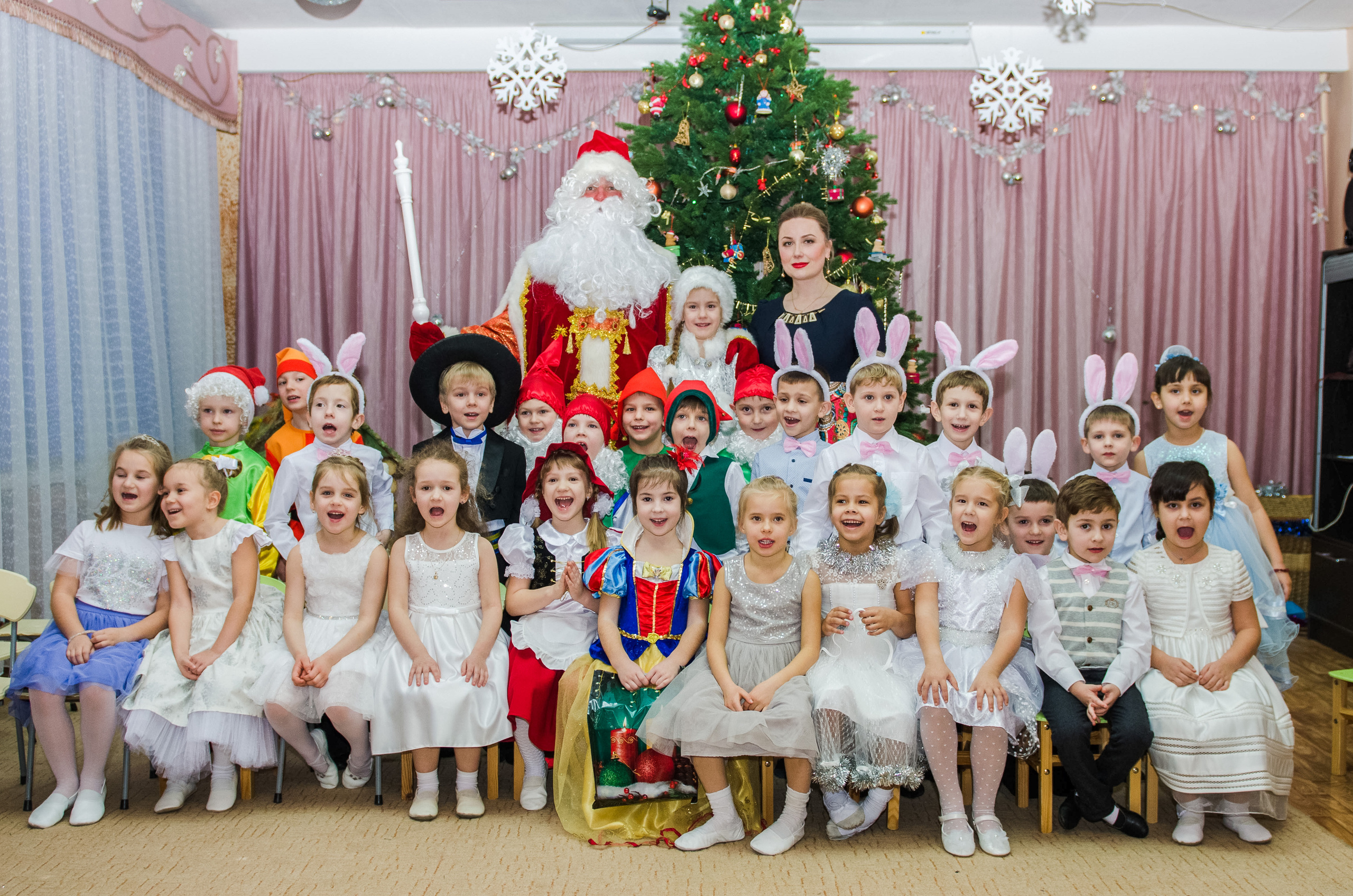 Детские утренники. Контент-фотограф Москва репортажный фотограф Настя Профото