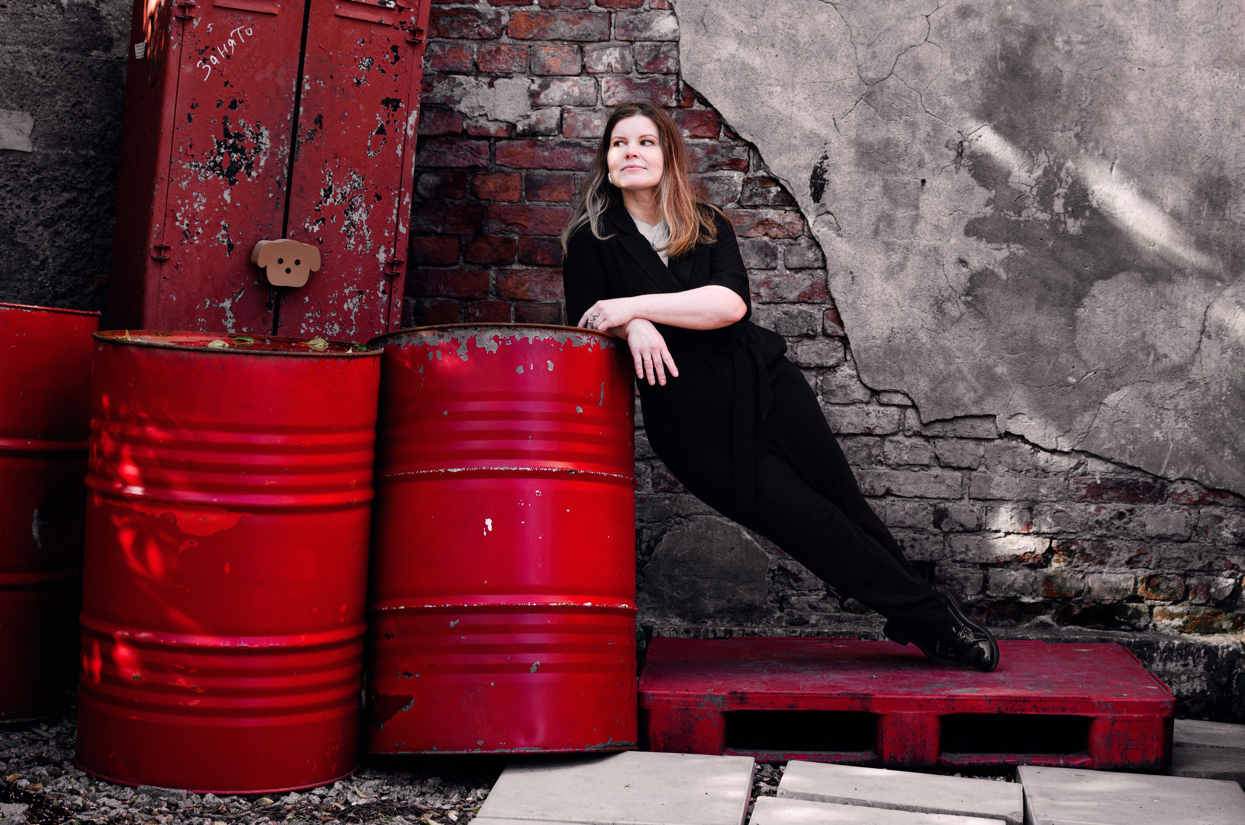 Фотопрогулка по питерским дворикам и парадным в формате разведки новых мест