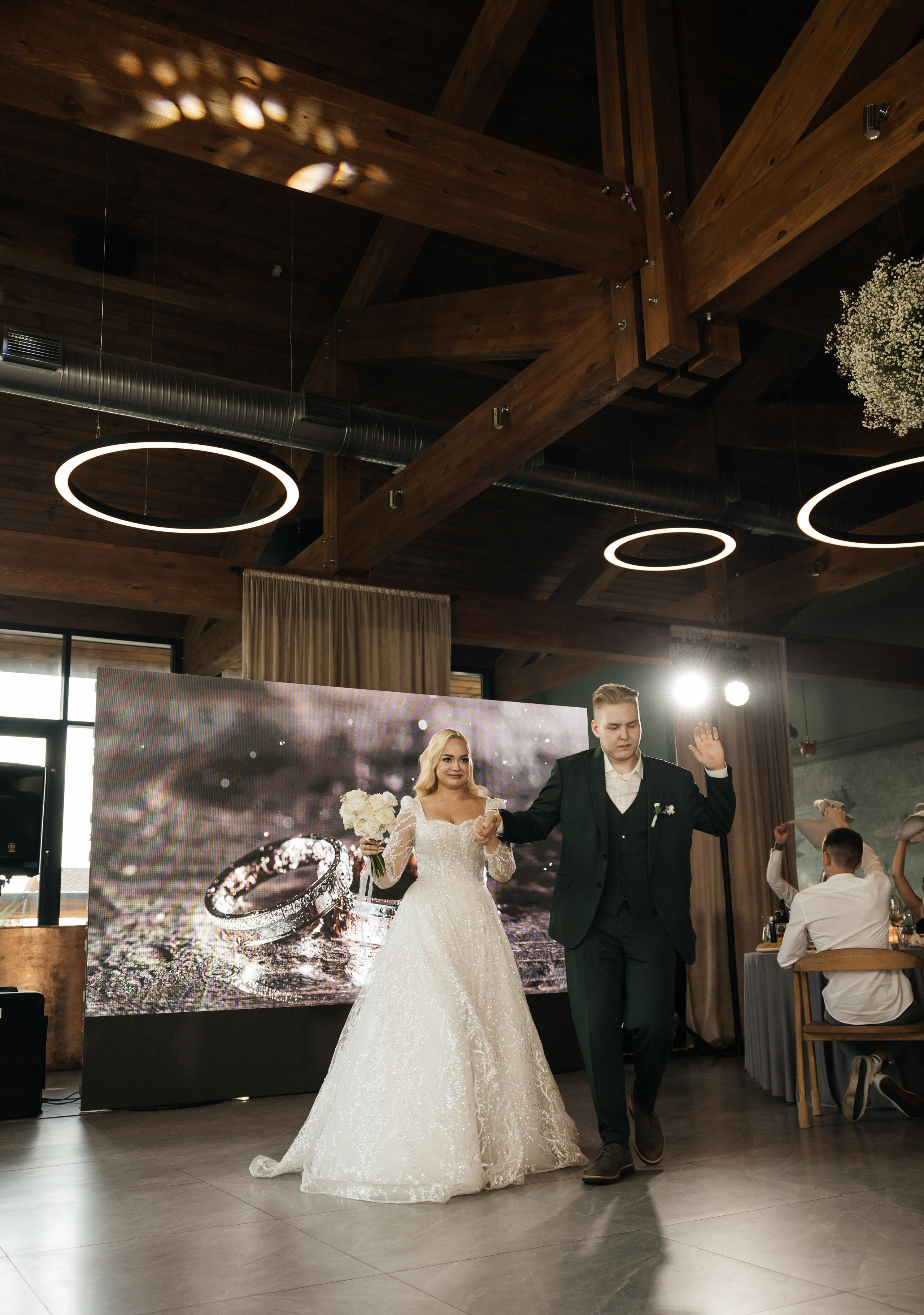 Свадебная история Тани и Саввы. Взлетаем. Свадебный и семейный фотограф Рассказова Виктория