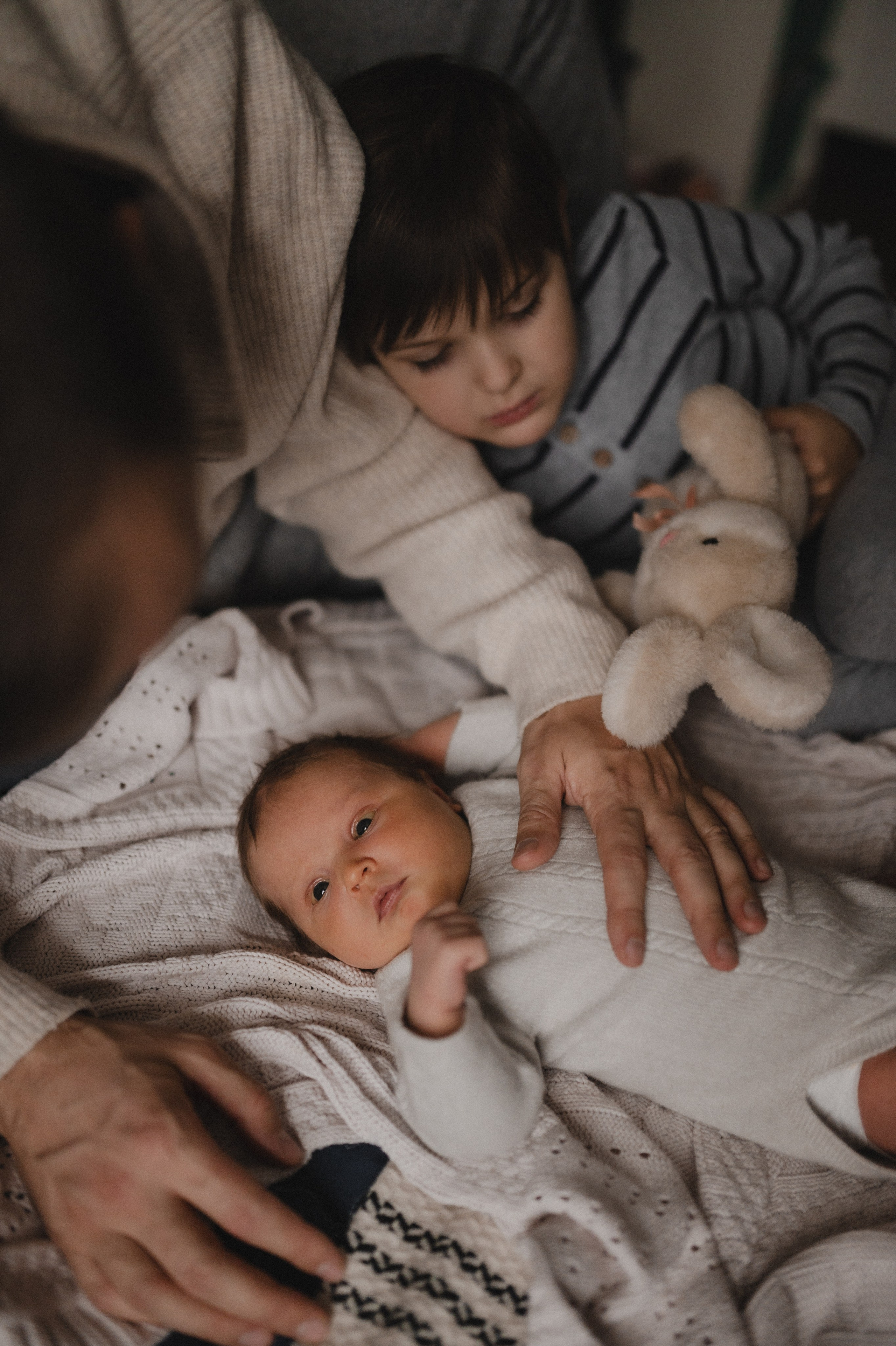 Дима, Нелли, Марк, Нина и Кира дома. Семейный и свадебный lifestyle-фотограф в Москве Мария Петрова