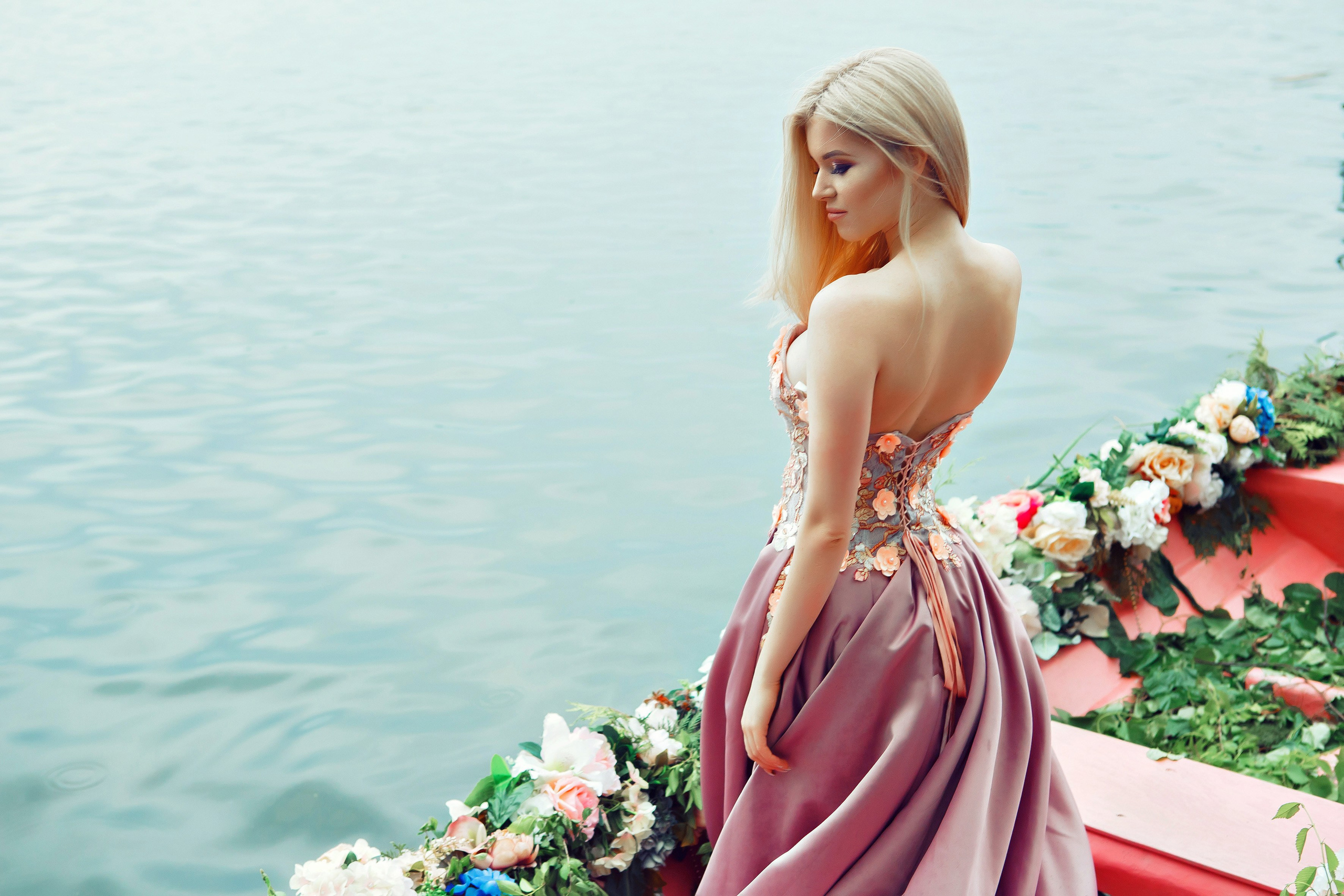 Цветочная Лодка. Свадебный и портретный Фотограф в Липецке Дмитрий Котюков