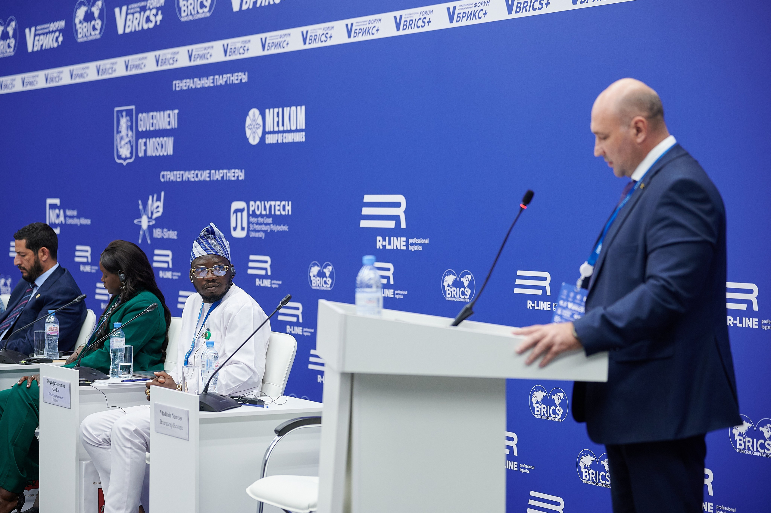 Международный муниципальный форум стран БРИКС 2023. Профессиональная репортажная фотосъёмка мероприятий в Санкт-Петербурге