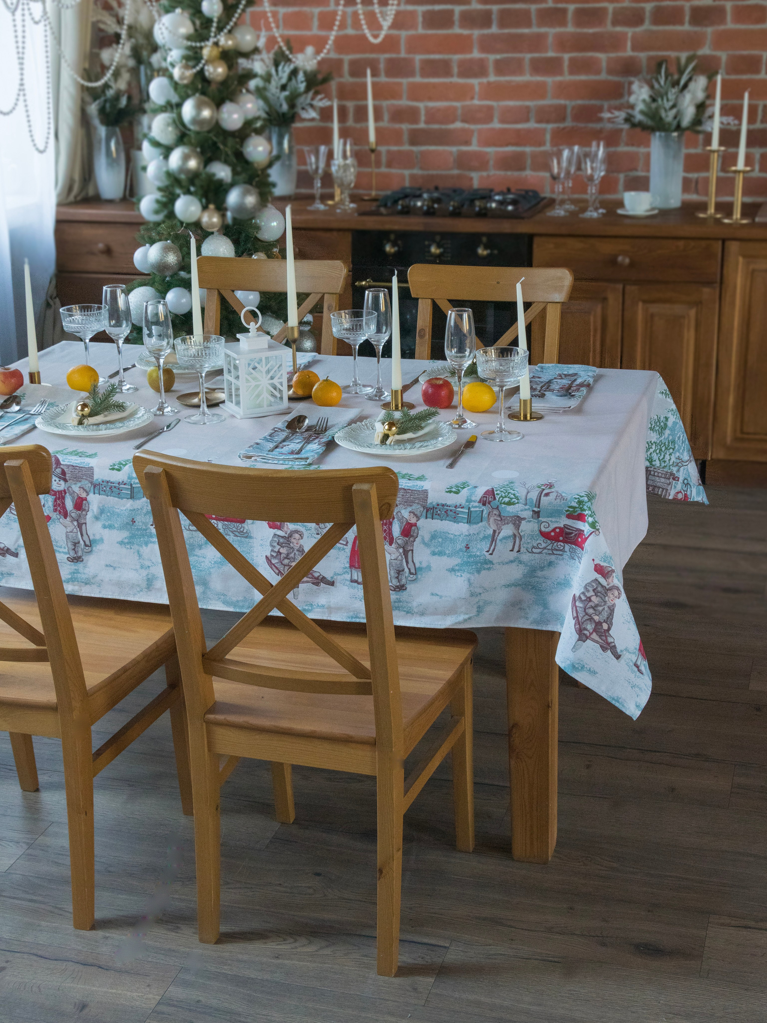 Скатерть новогодняя. Фотостудия для Wildberries Ozon