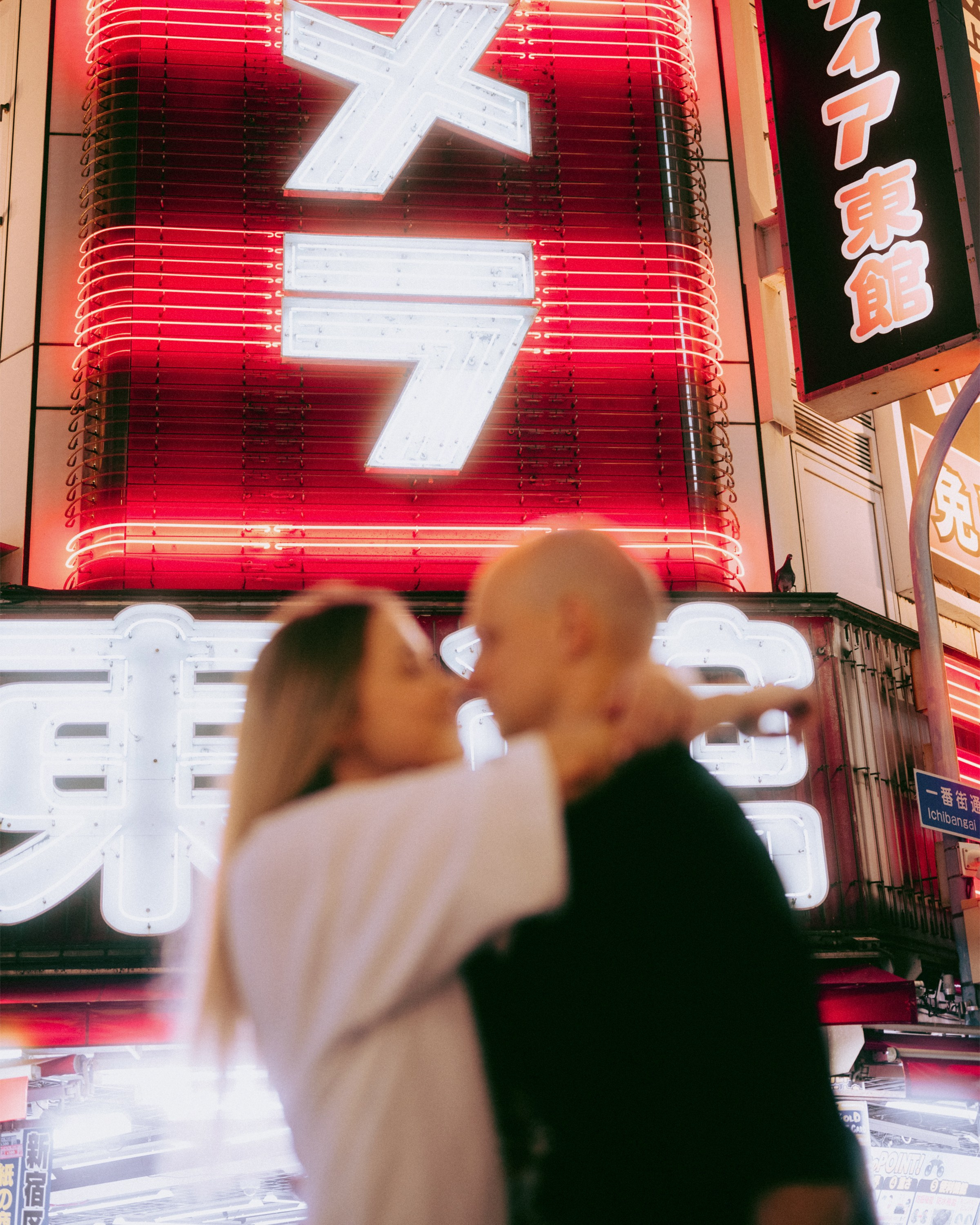 Arseniy & Anna. Photographer in Tokyo Anatolii Ozarto