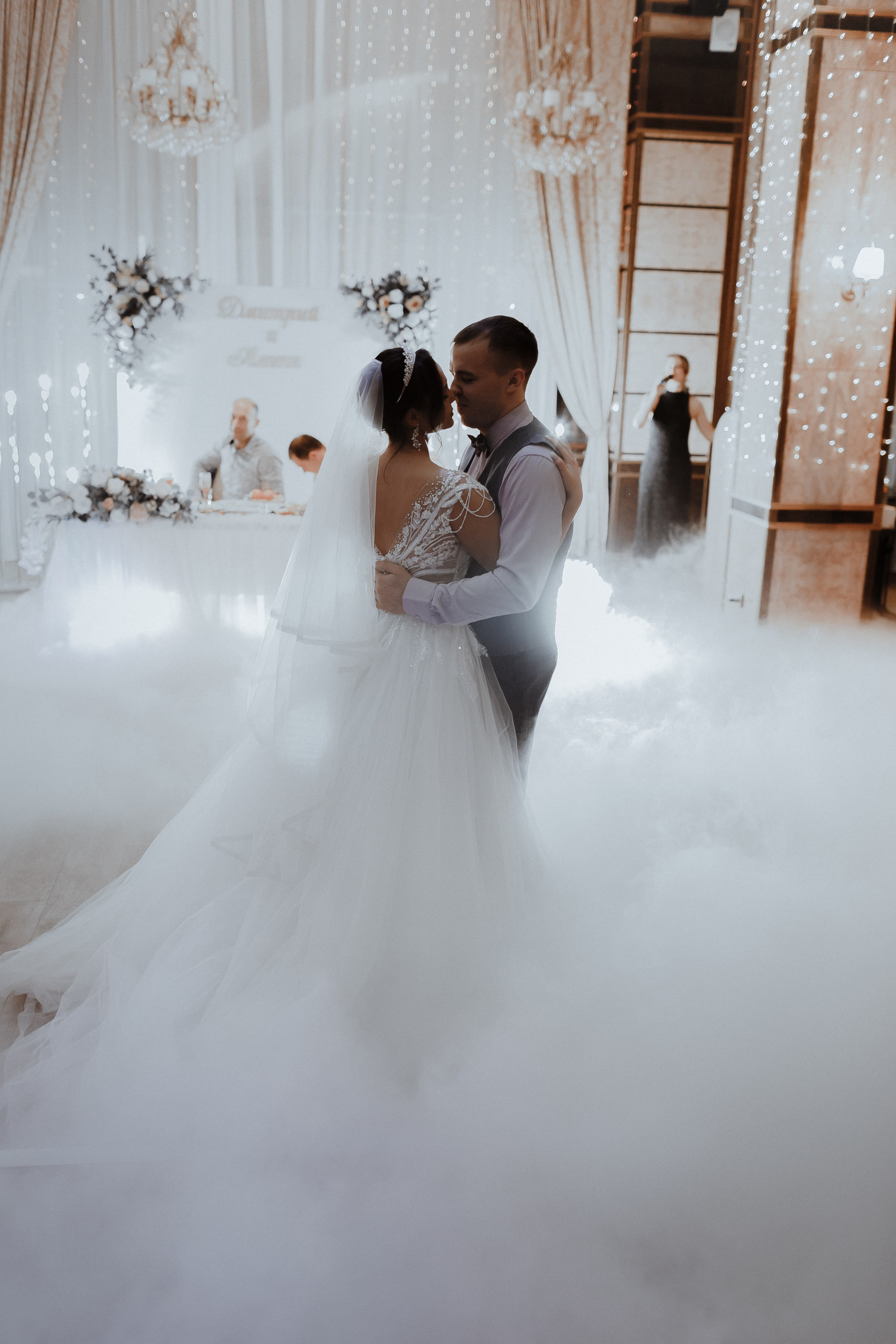 Съемка выездной регистрации в отеле. Свадебный и репортажный фотограф в Ярославле и Санкт-Петербурге Роман Микрюков