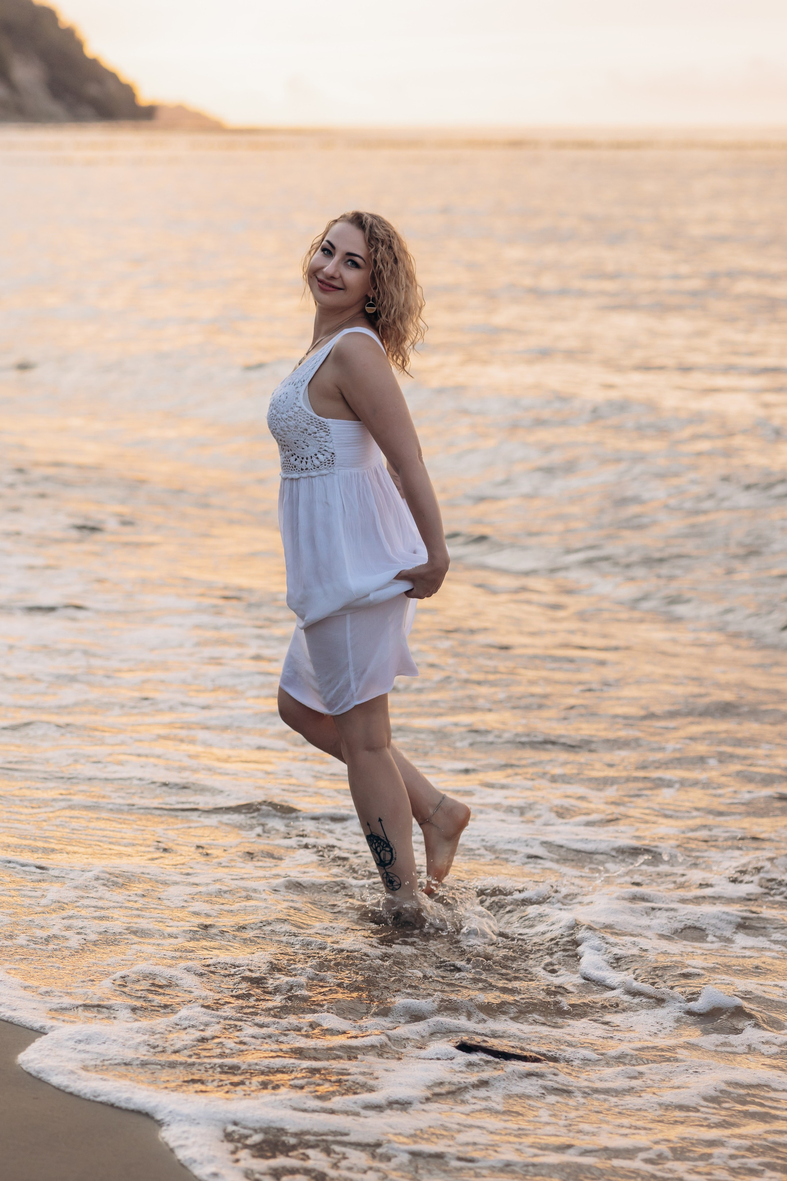 Подруги Отрадное море лето закат. Фотограф в Калининграде свадебная фотография, репортажная, фотосессии