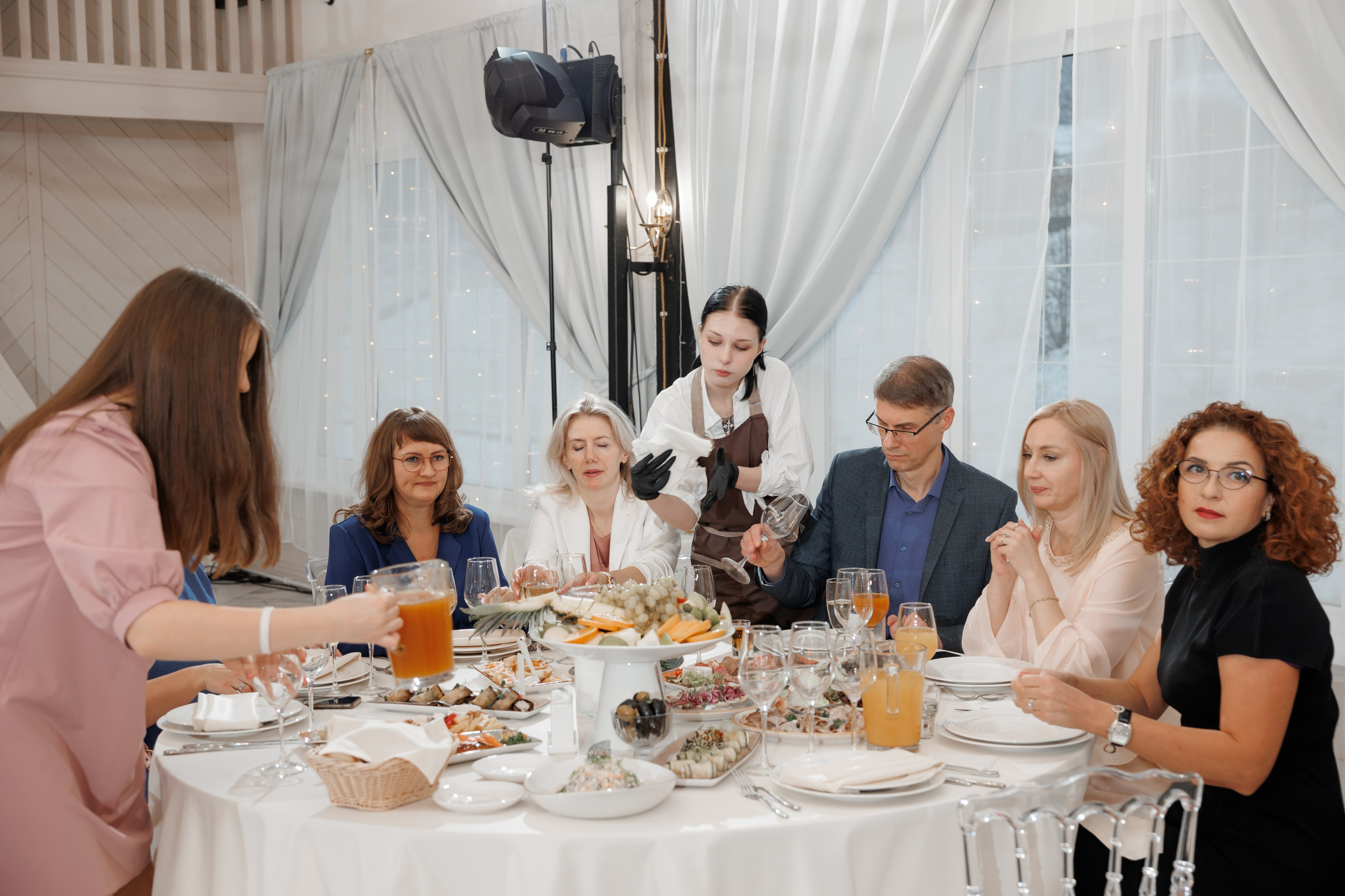 Юбилей, ресторан «Барский», усадьба «Гребнево». Свадебный и репортажный фотограф (Москва, Королев и другие)