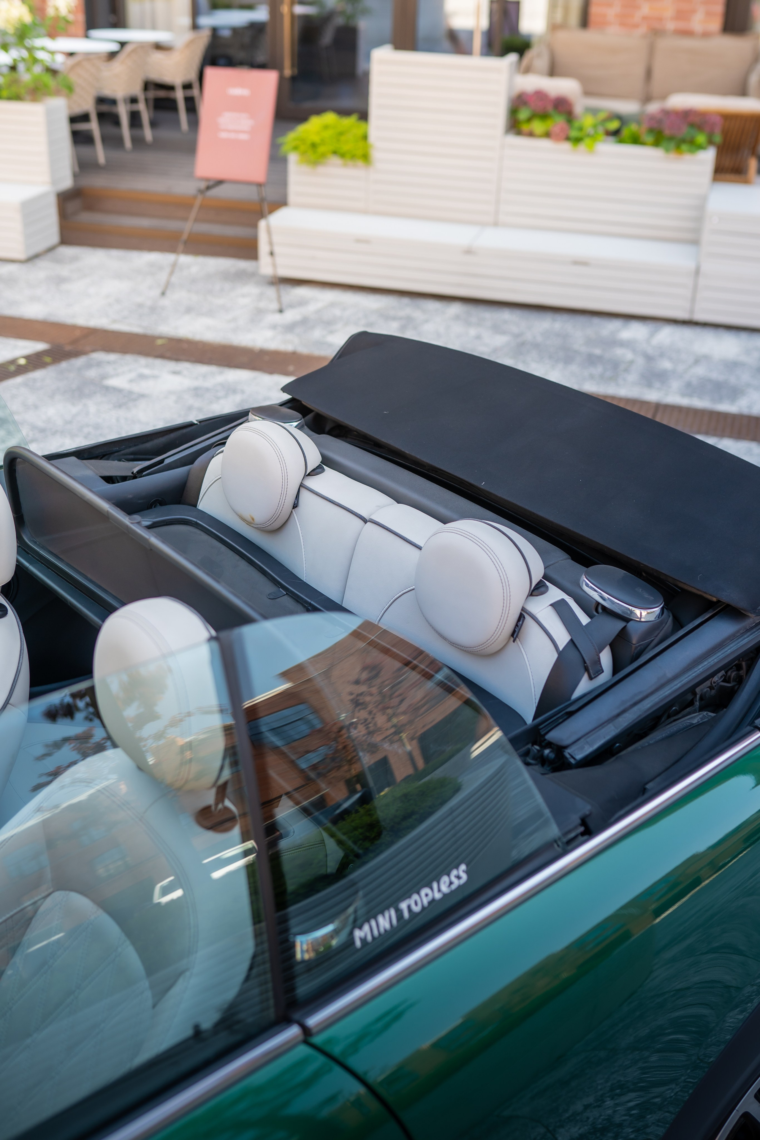 Mini Copper JCW Green. Mirllaev