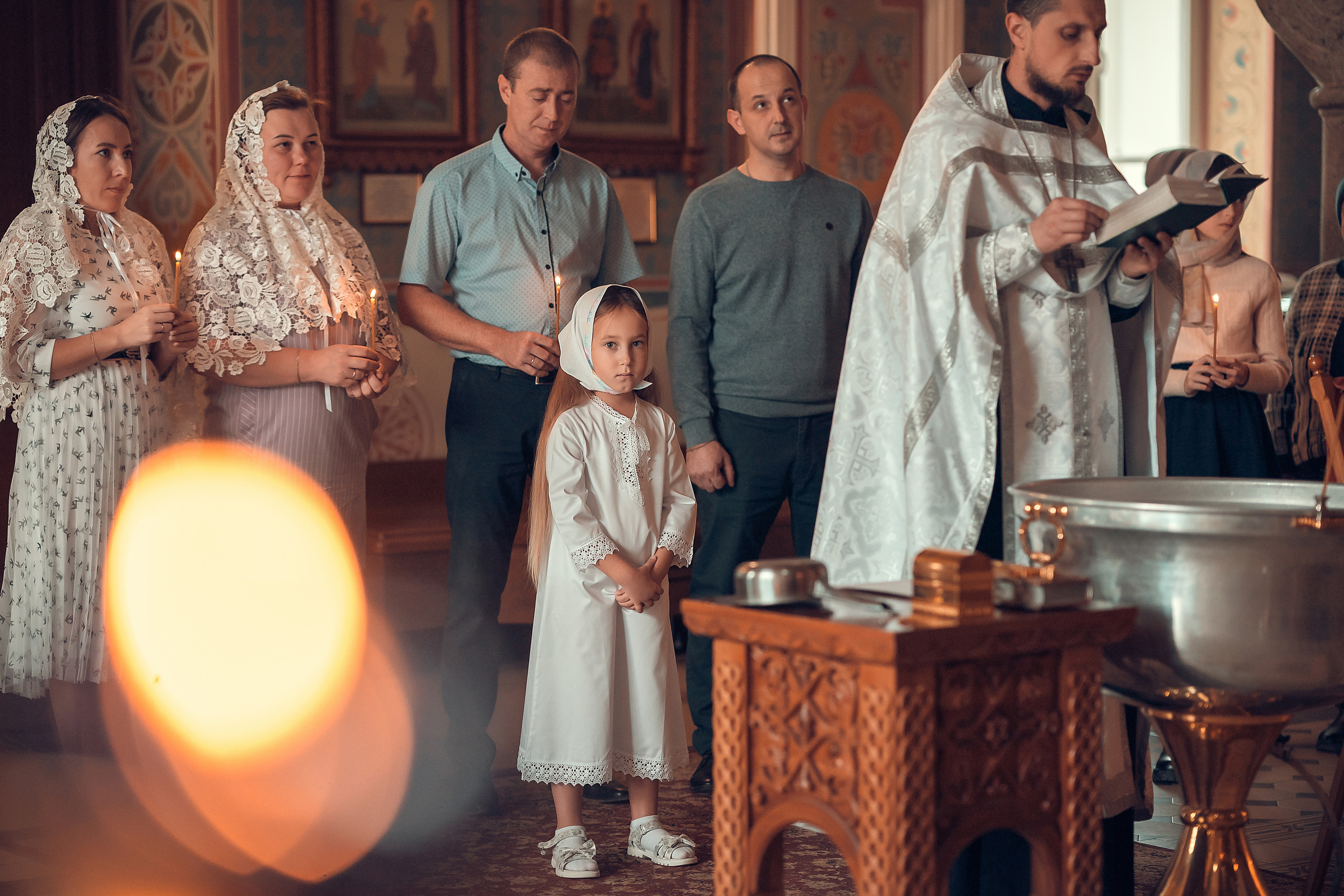 ТАИНСТВО КРЕЩЕНИЯ КАРИНЫ ХРАМ ИОАННА ПРЕДТЕЧИ. Фотограф на Крещение и Венчание в Красноярске Рамазанова Юлия