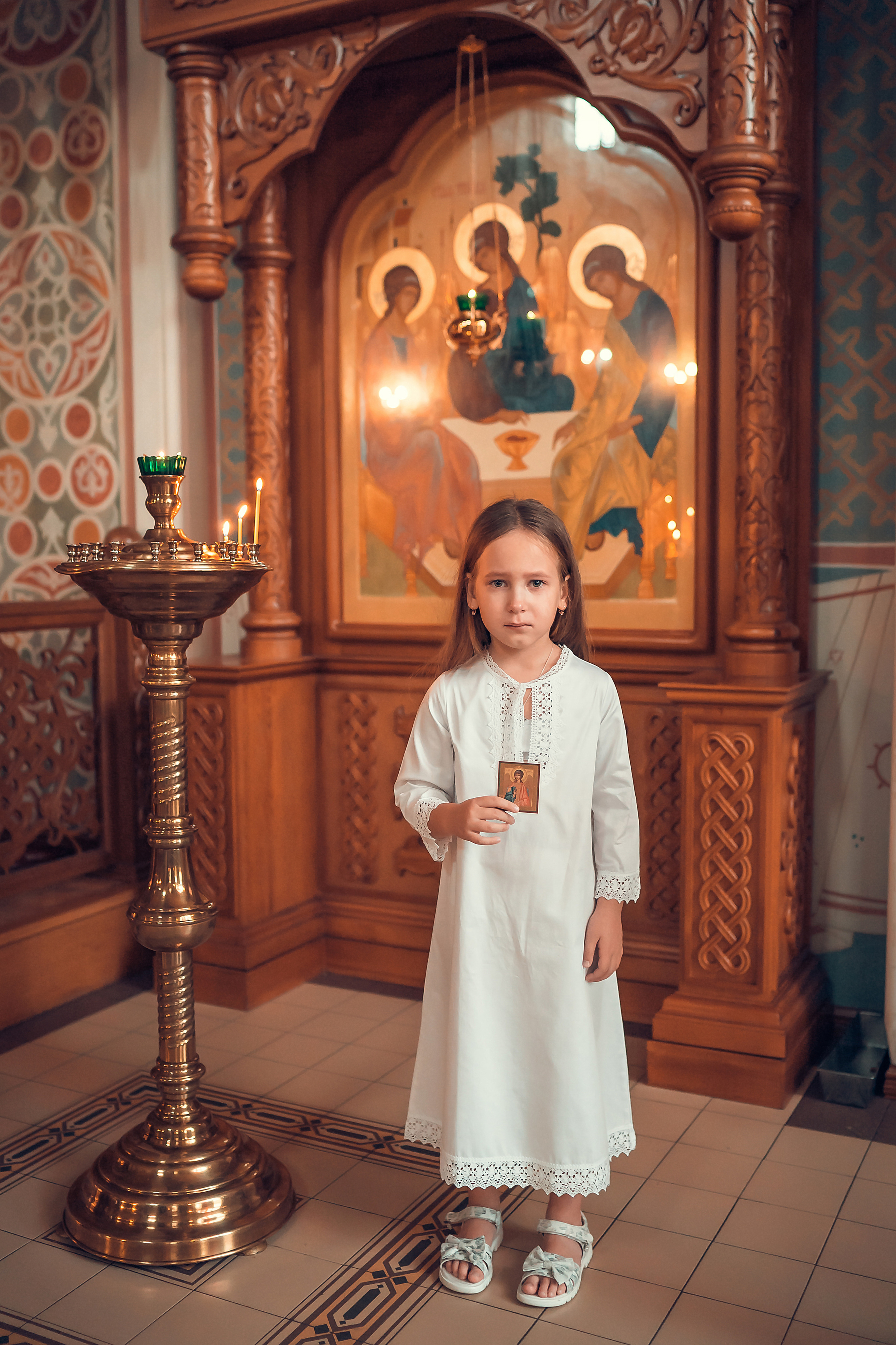 ТАИНСТВО КРЕЩЕНИЯ КАРИНЫ ХРАМ ИОАННА ПРЕДТЕЧИ. Фотограф на Крещение и Венчание в Красноярске Рамазанова Юлия