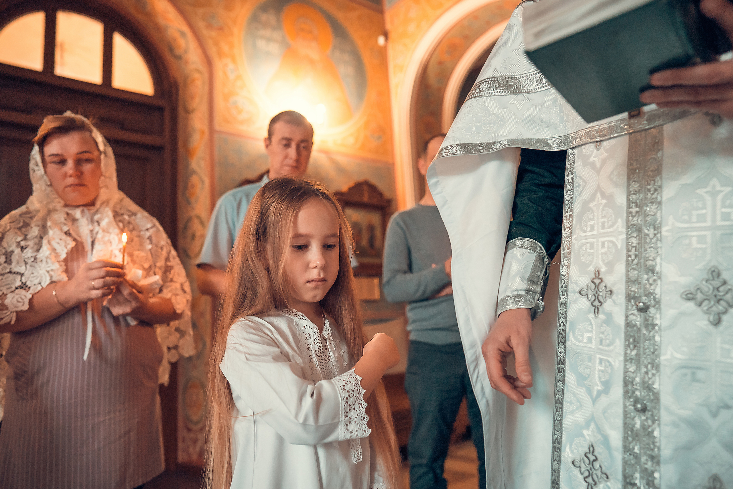 ТАИНСТВО КРЕЩЕНИЯ КАРИНЫ ХРАМ ИОАННА ПРЕДТЕЧИ. Фотограф на Крещение и Венчание в Красноярске Рамазанова Юлия