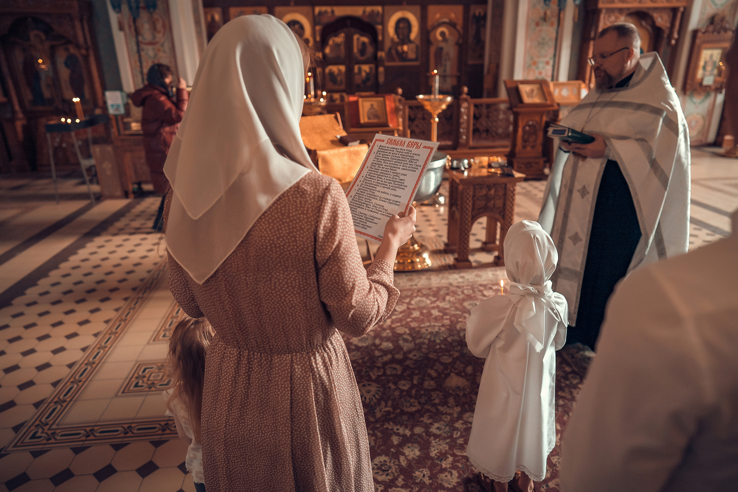Таинство Крещения Стефании. Фотограф на Крещение и Венчание в Красноярске Рамазанова Юлия