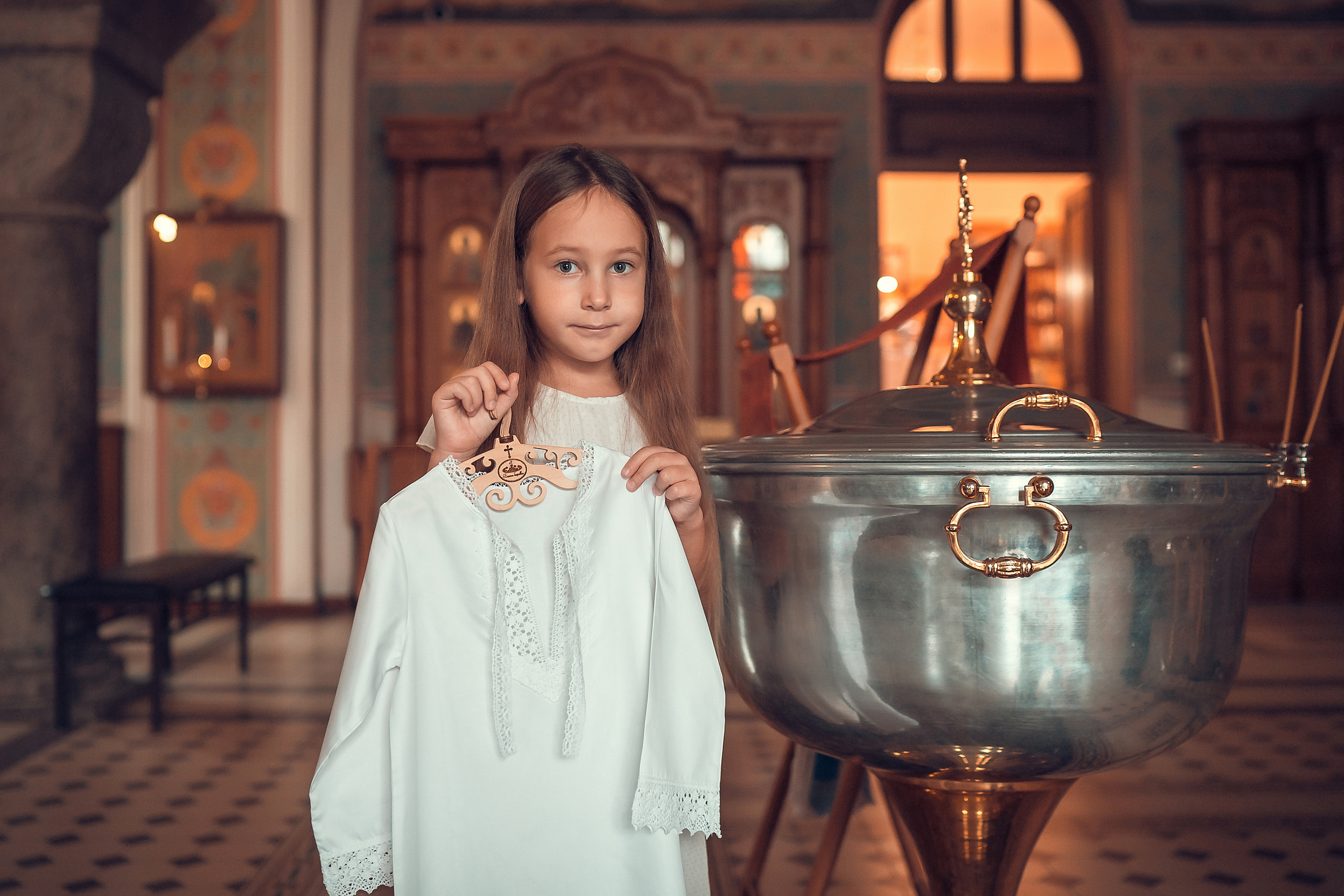 ТАИНСТВО КРЕЩЕНИЯ КАРИНЫ ХРАМ ИОАННА ПРЕДТЕЧИ. Фотограф на Крещение и Венчание в Красноярске Рамазанова Юлия