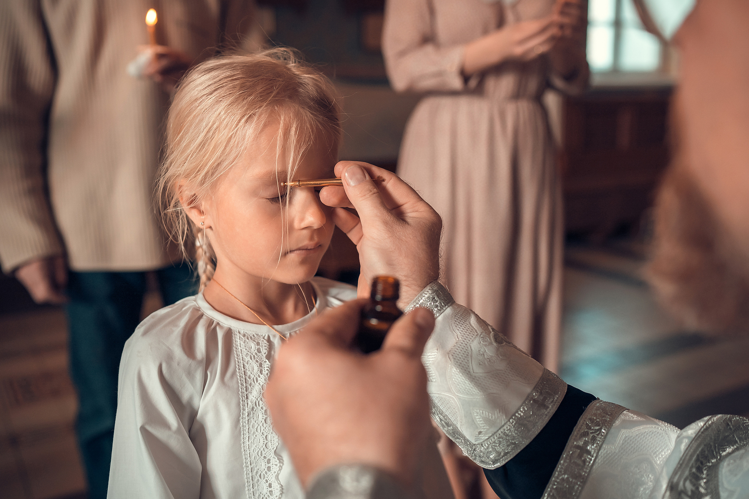 Таинство Крещения Стефании. Фотограф на Крещение и Венчание в Красноярске Рамазанова Юлия