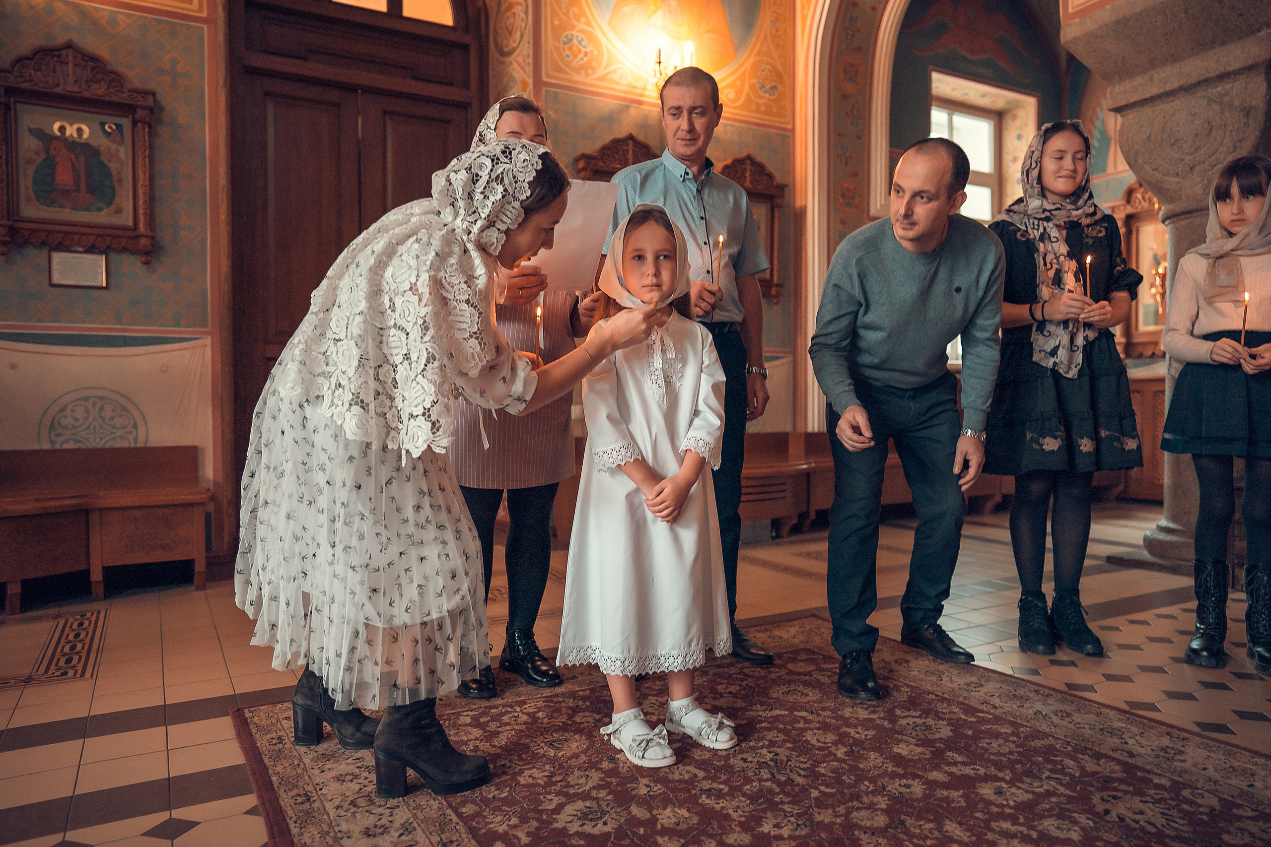 ТАИНСТВО КРЕЩЕНИЯ КАРИНЫ ХРАМ ИОАННА ПРЕДТЕЧИ. Фотограф на Крещение и Венчание в Красноярске Рамазанова Юлия