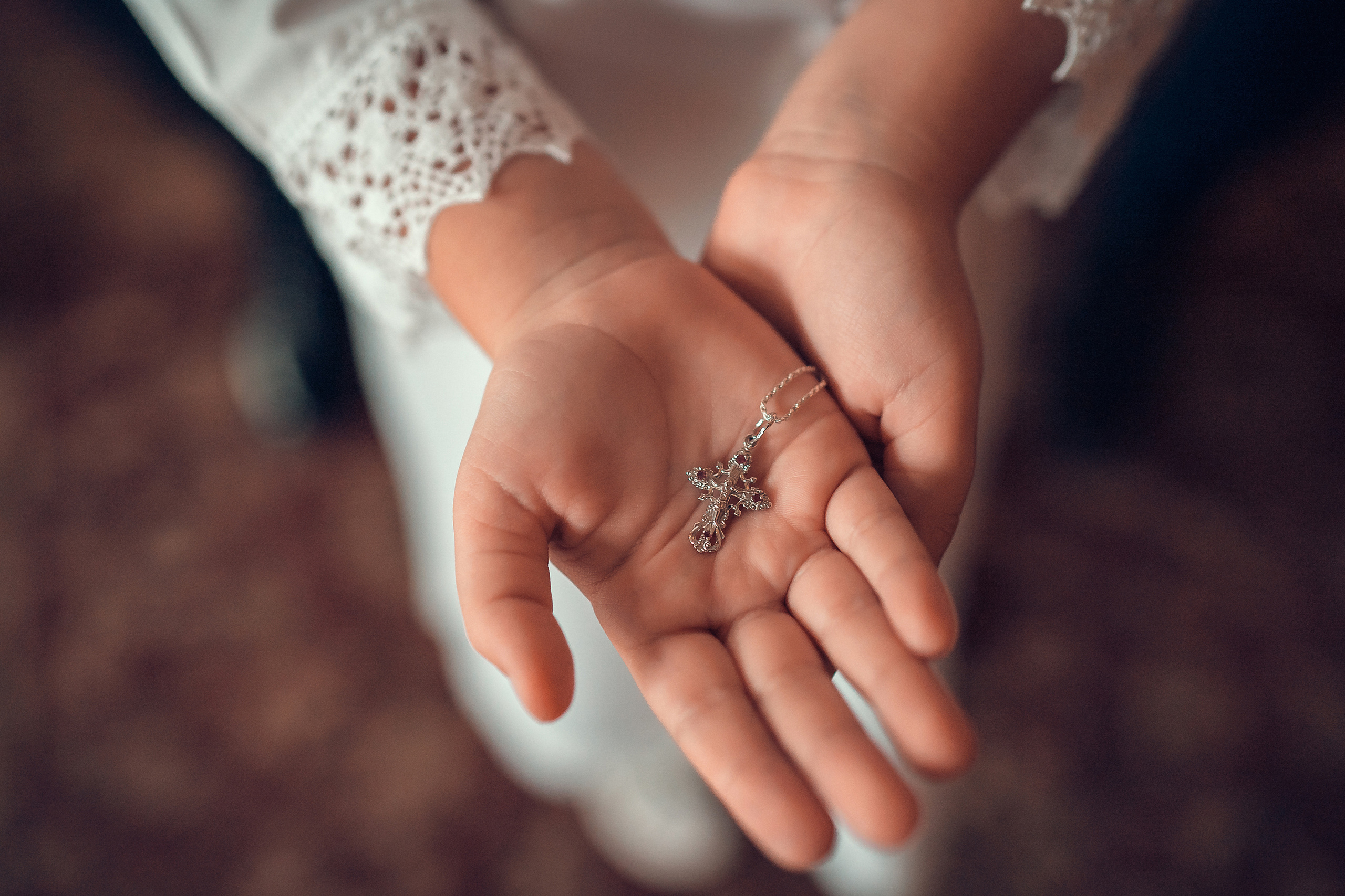 ТАИНСТВО КРЕЩЕНИЯ КАРИНЫ ХРАМ ИОАННА ПРЕДТЕЧИ. Фотограф на Крещение и Венчание в Красноярске Рамазанова Юлия