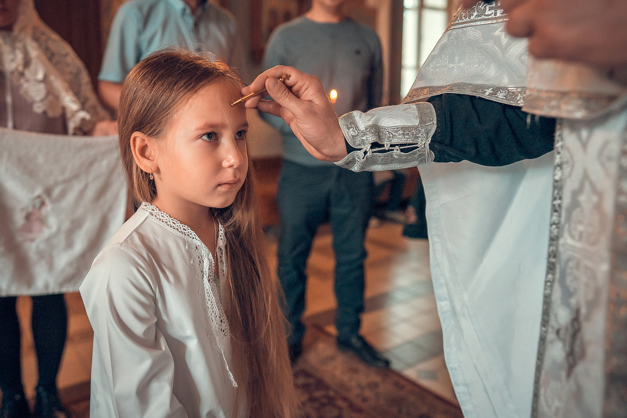 ТАИНСТВО КРЕЩЕНИЯ КАРИНЫ ХРАМ ИОАННА ПРЕДТЕЧИ. Фотограф на Крещение и Венчание в Красноярске Рамазанова Юлия