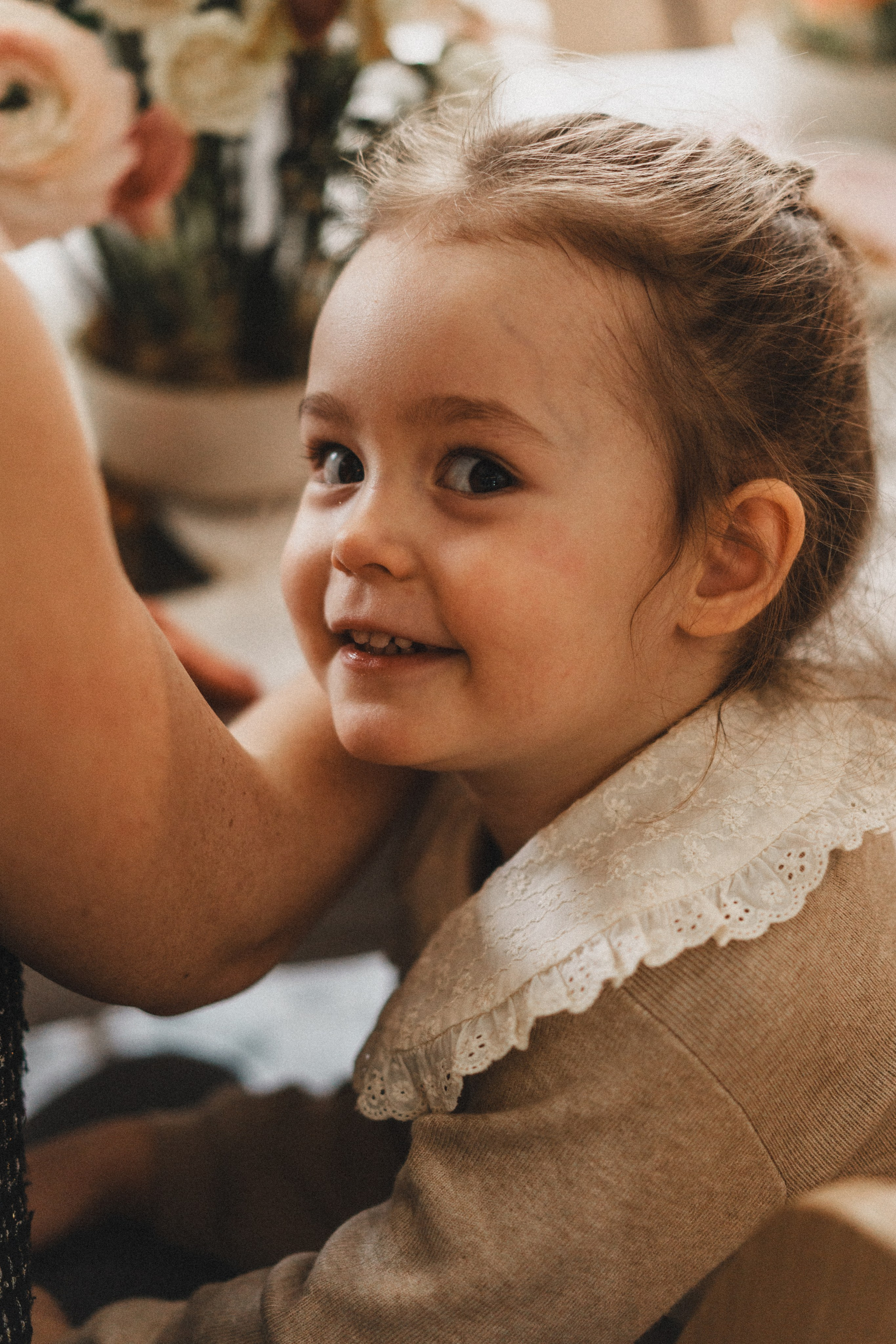OCHEN' — цветочная встреча 14 февраля. Семейный и детский фотограф и видеограф в Москве, Серпухове и Тарусе Валерия Сорокина
