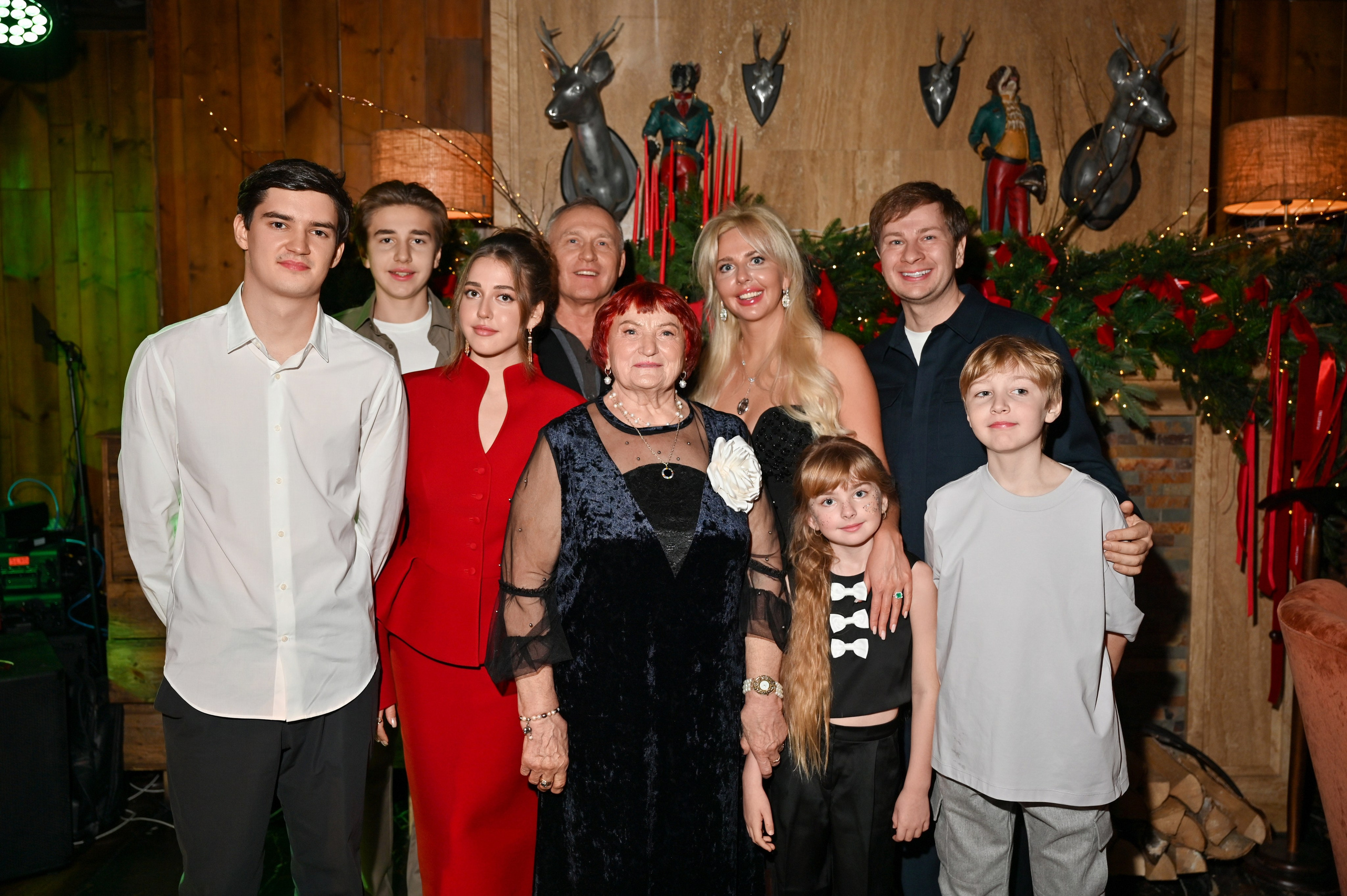 Новый год 2025 в ресторане Red Fox. Репортажный фотограф в Красной Поляне и Сочи Павлюченко Екатерина